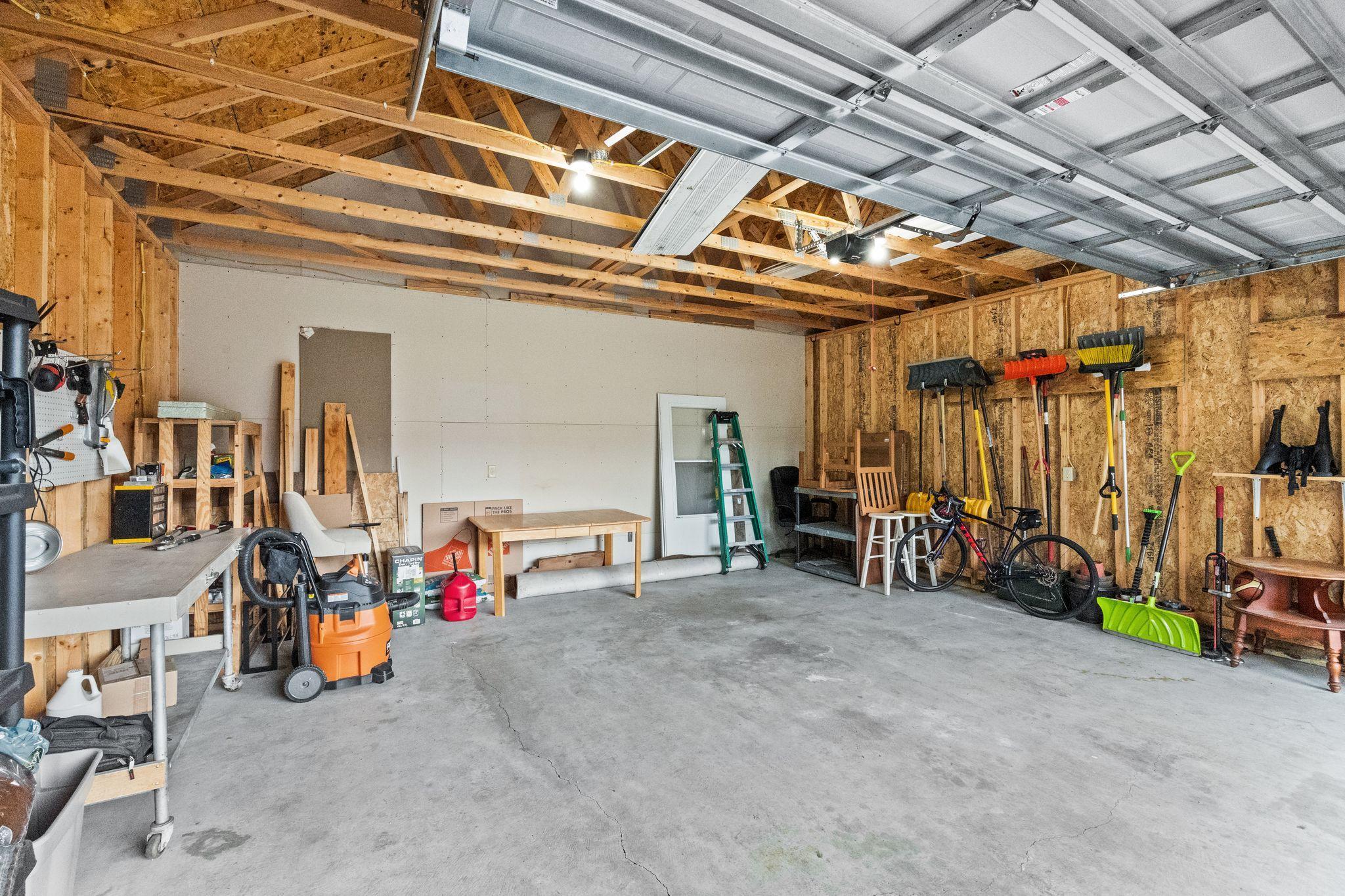 View of Residential Income at 1075 Burr Street, Saint Paul MN 55130, Saint Paul (27 of 34) - Mike Wilen | Minnesota Team Real Estate