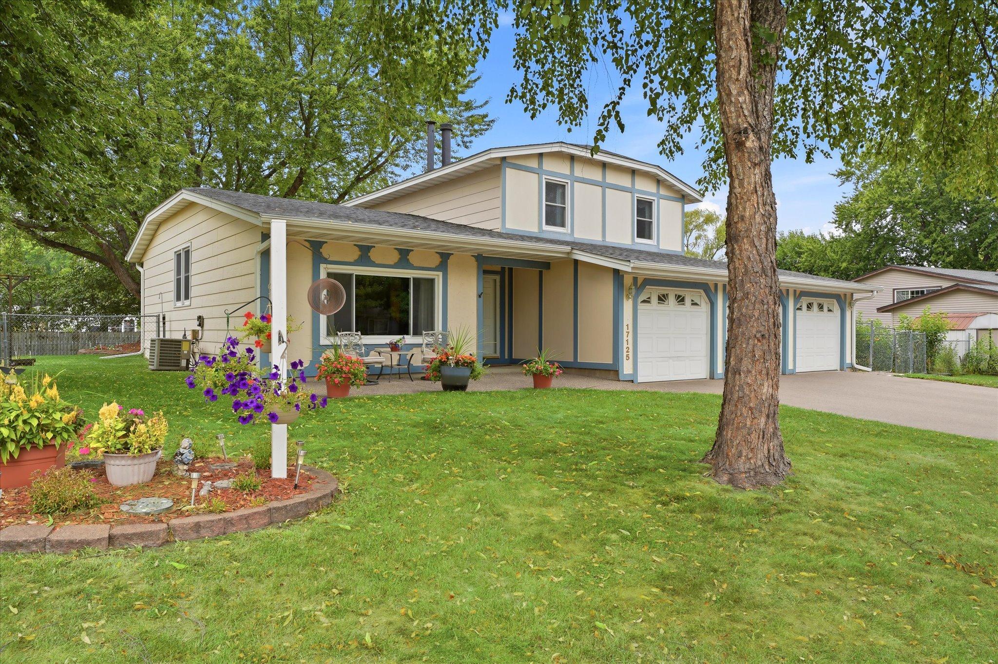 View of Single Family at 17125 Foliage Avenue, Farmington - Mike Wilen | Minnesota Team Real Estate