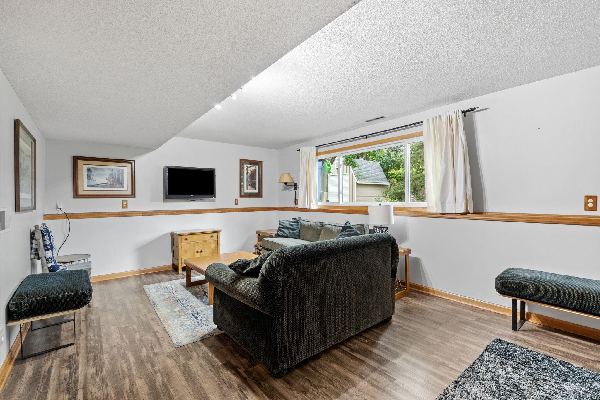 View of Residential at 8989 Kirkwood Circle, Maple Grove MN 55369, Maple Grove (18 of 34) - Mike Wilen | Minnesota Team Real Estate