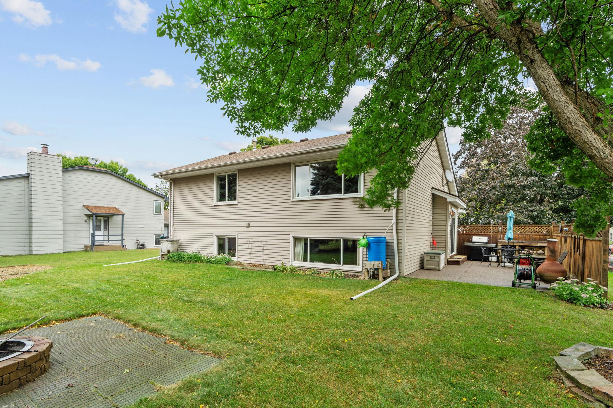 View of Residential at 8989 Kirkwood Circle, Maple Grove MN 55369, Maple Grove (27 of 34) - Mike Wilen | Minnesota Team Real Estate