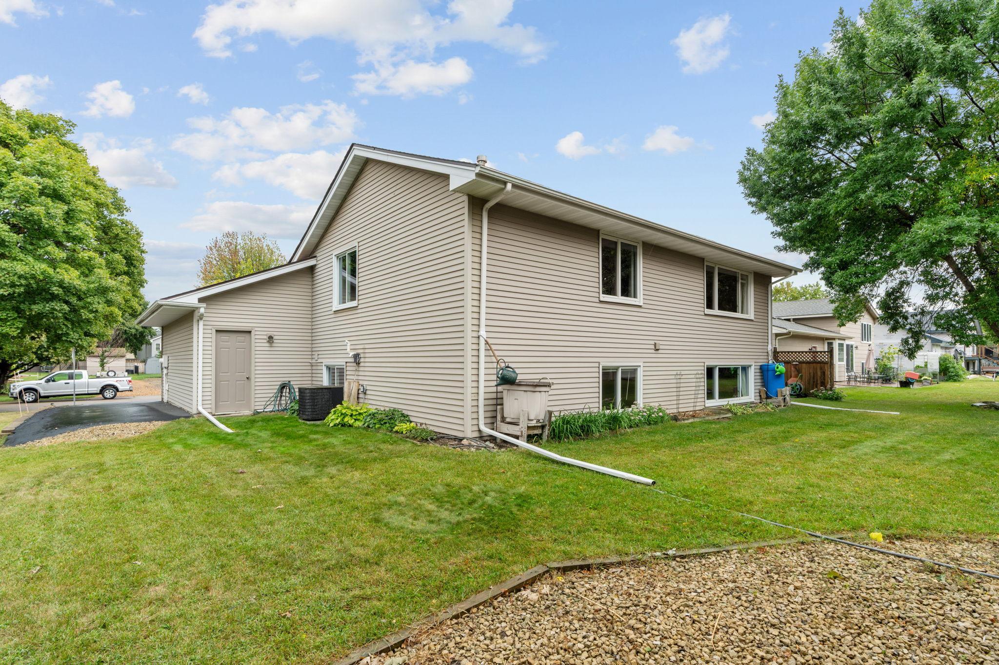 View of Residential at 8989 Kirkwood Circle, Maple Grove MN 55369, Maple Grove (30 of 34) - Mike Wilen | Minnesota Team Real Estate