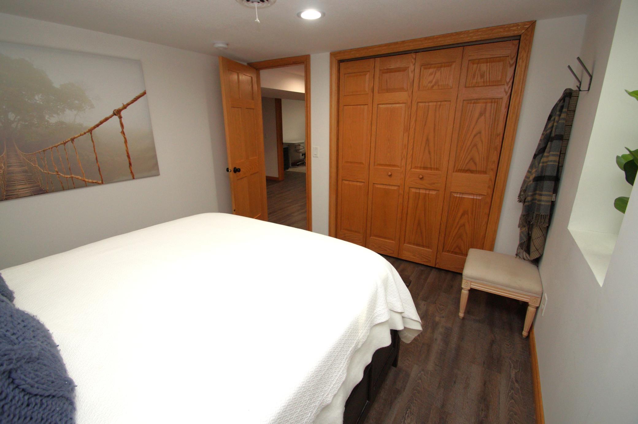 View of Residential at 1101 Dale Street, Saint Paul MN 55117, Saint Paul (34 of 39) - Mike Wilen | Minnesota Team Real Estate