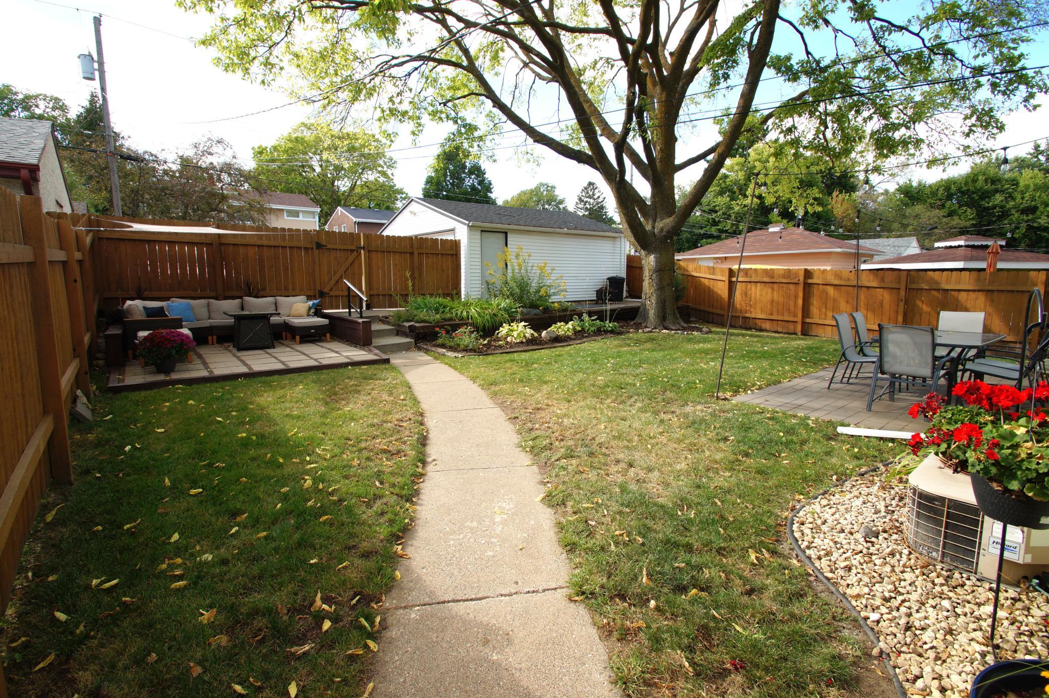 View of Residential at 1101 Dale Street, Saint Paul MN 55117, Saint Paul (8 of 39) - Mike Wilen | Minnesota Team Real Estate