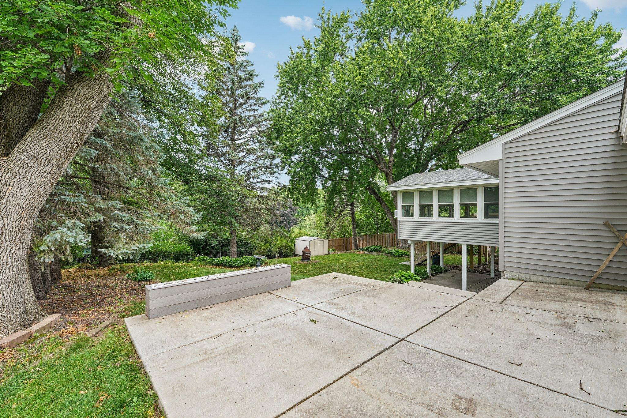 View of Residential at 11110 19th Avenue, Burnsville MN 55337, Burnsville (34 of 38) - Mike Wilen | Minnesota Team Real Estate