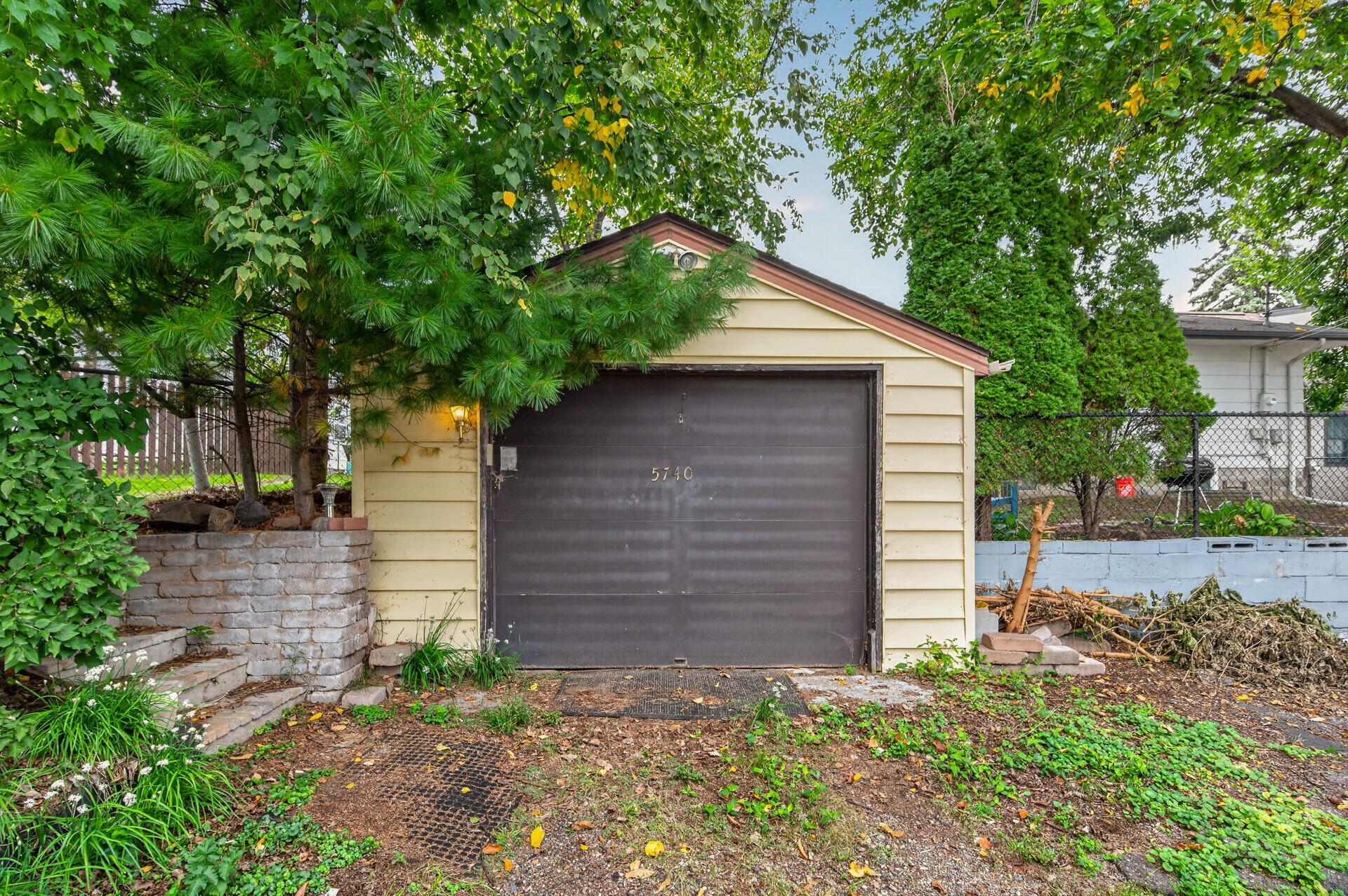 View of Residential at 5740 22nd Avenue, Minneapolis MN 55417, Minneapolis (42 of 44) - Mike Wilen | Minnesota Team Real Estate