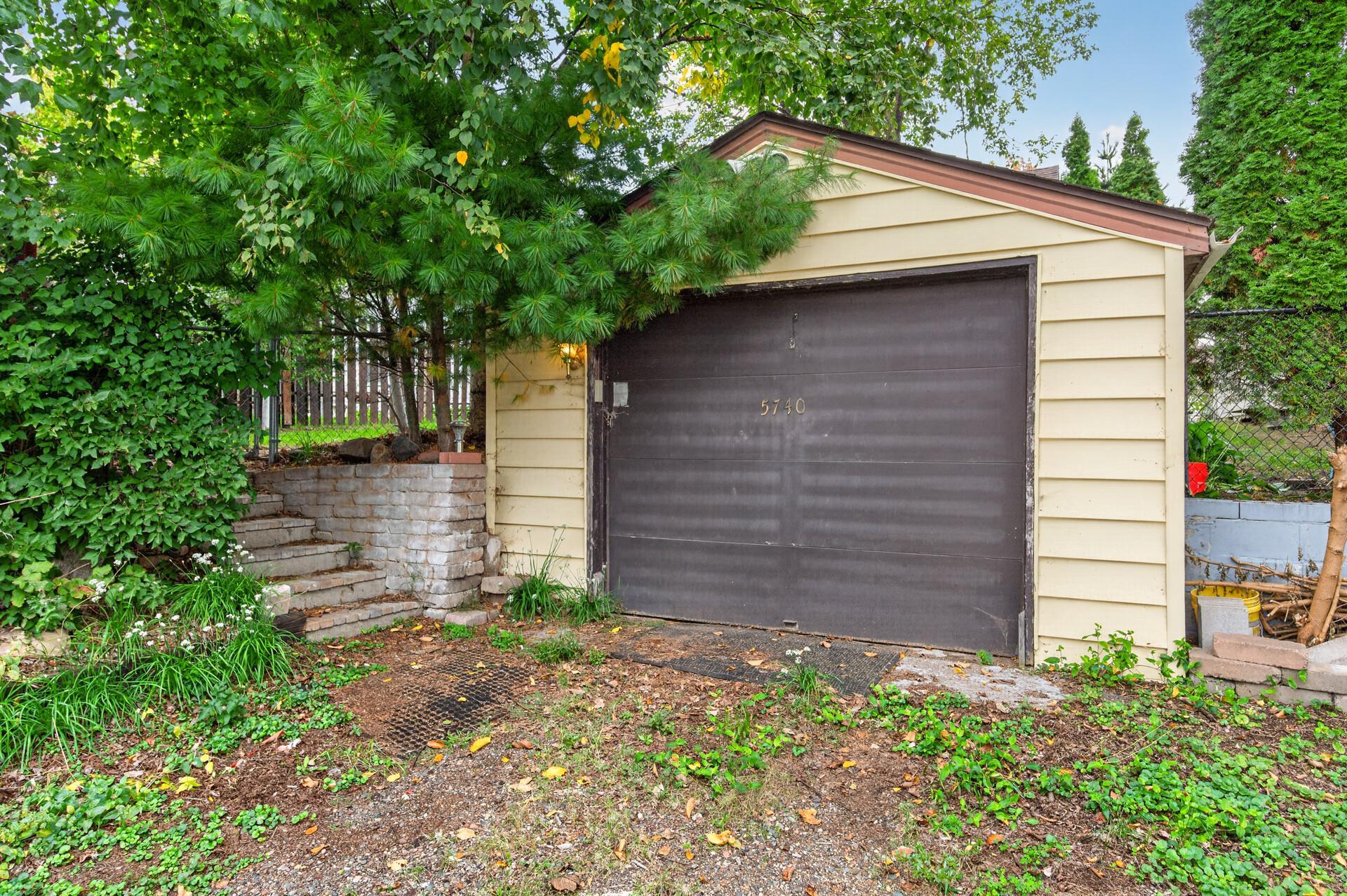 View of Residential at 5740 22nd Avenue, Minneapolis MN 55417, Minneapolis (41 of 44) - Mike Wilen | Minnesota Team Real Estate