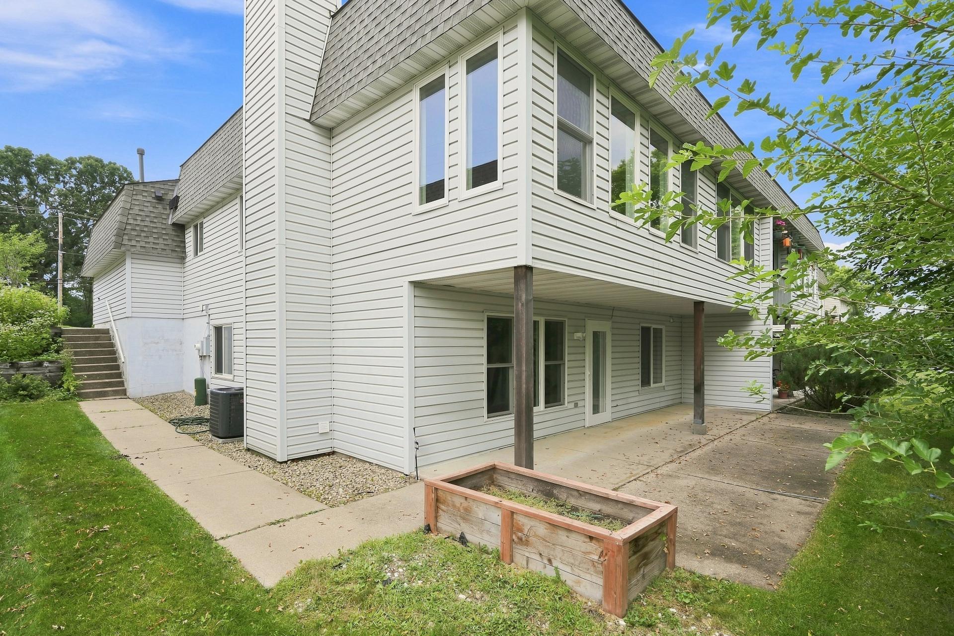 View of Residential at 5523 Auto Club Road, Bloomington MN 55437, Bloomington (32 of 34) - Mike Wilen | Minnesota Team Real Estate