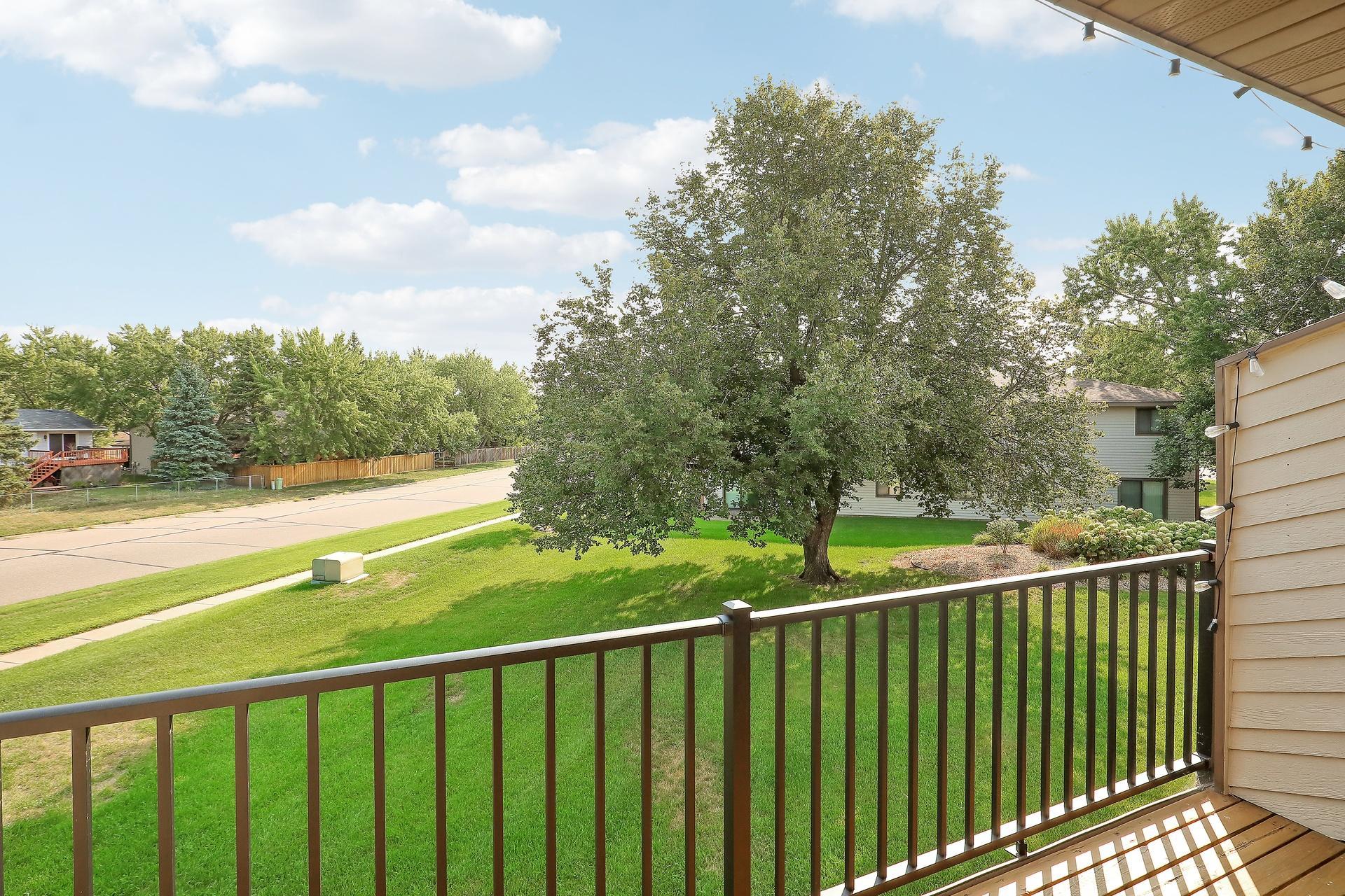 View of Residential at 11139 Edgewood Circle, Champlin MN 55316, Champlin (33 of 38) - Mike Wilen | Minnesota Team Real Estate