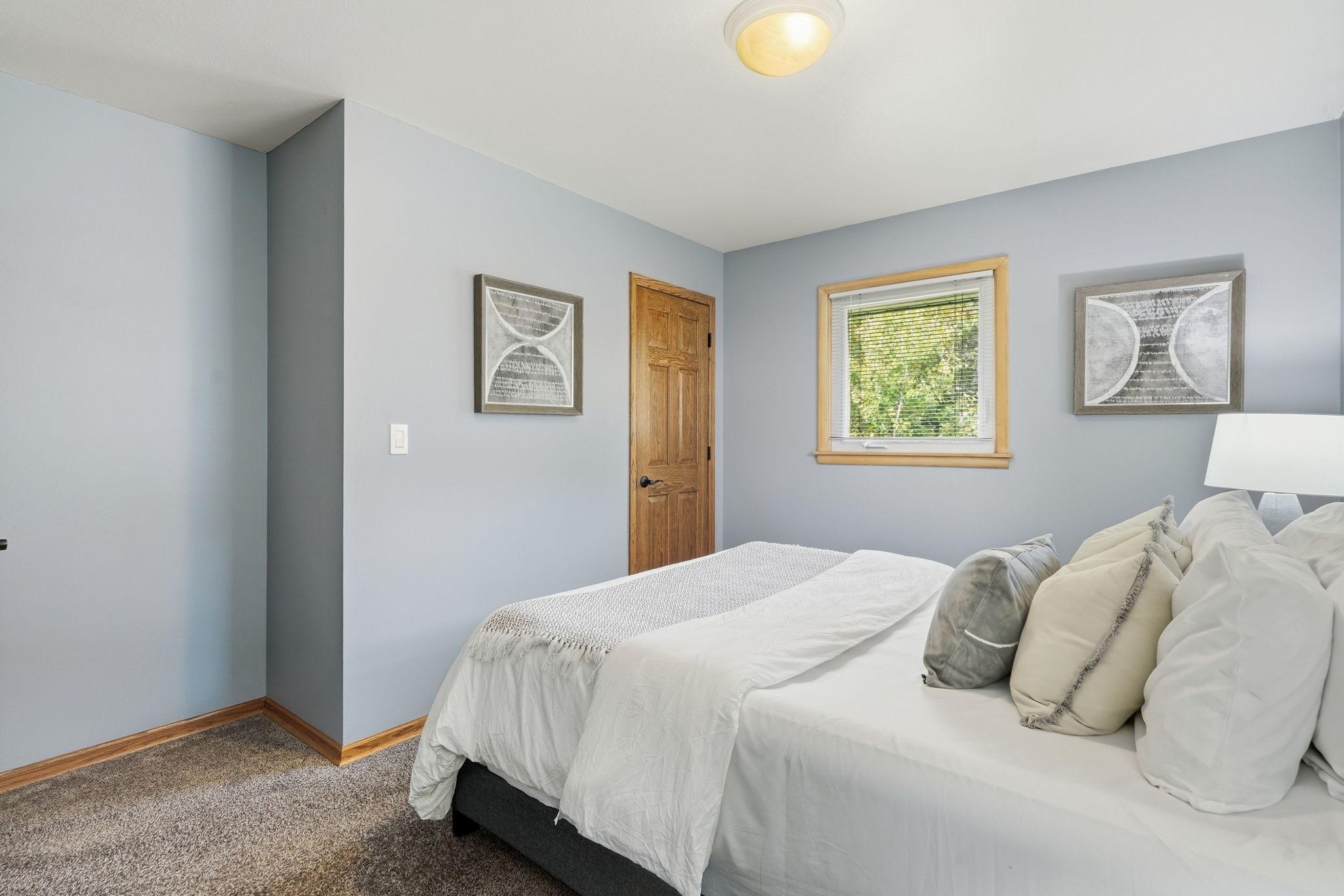 View of Residential at 8413 Meadow Lake Road, New Hope MN 55428, New Hope (23 of 45) - Mike Wilen | Minnesota Team Real Estate