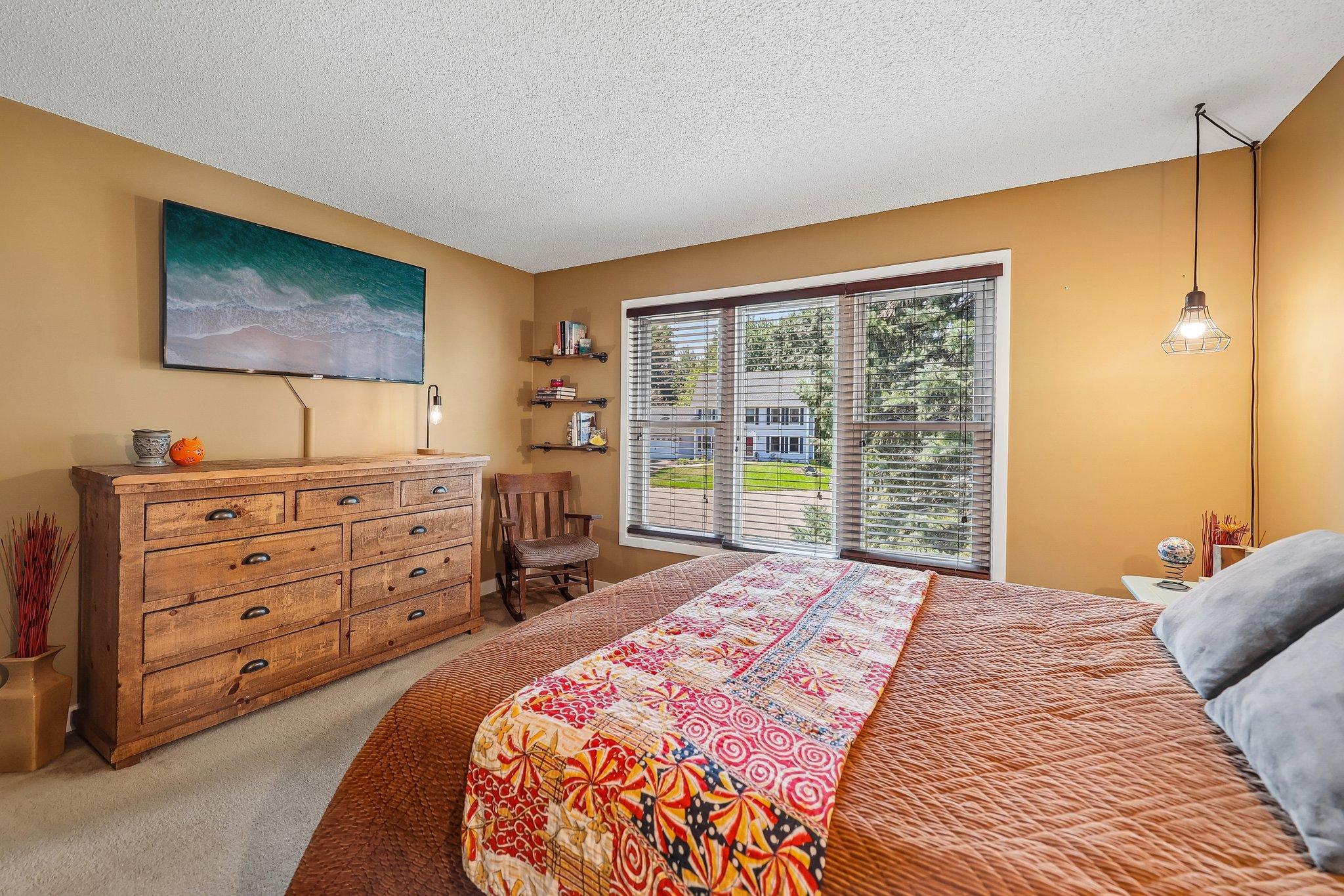 View of Residential at 4128 New York Avenue, Eagan MN 55123, Eagan (14 of 26) - Mike Wilen | Minnesota Team Real Estate