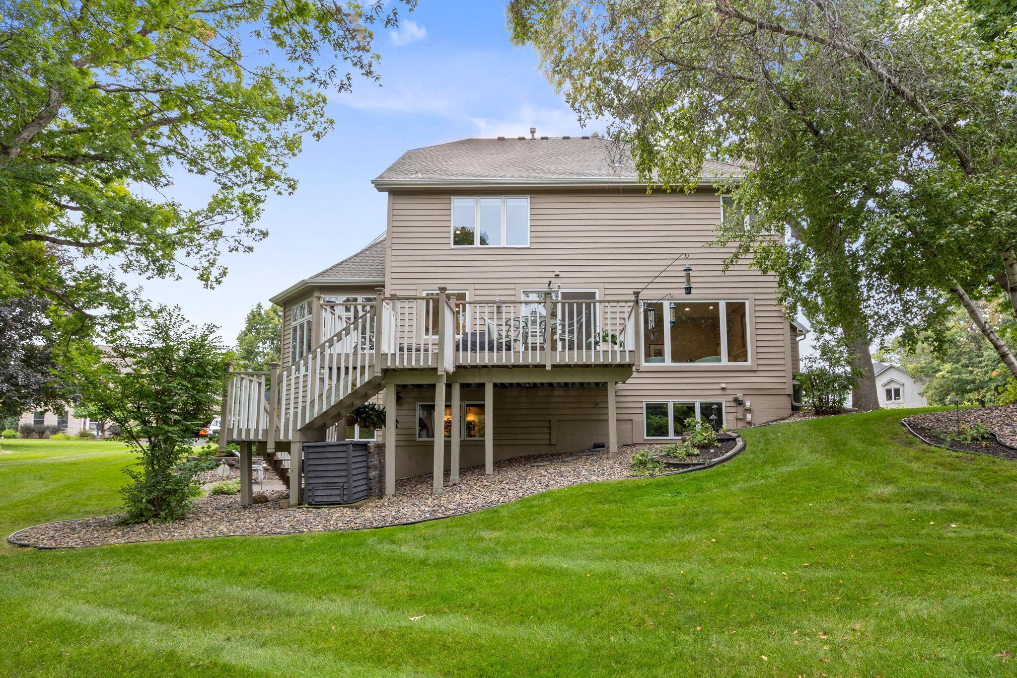 View of Residential at 2021 Royale Drive, Eagan MN 55122, Eagan (37 of 40) - Mike Wilen | Minnesota Team Real Estate