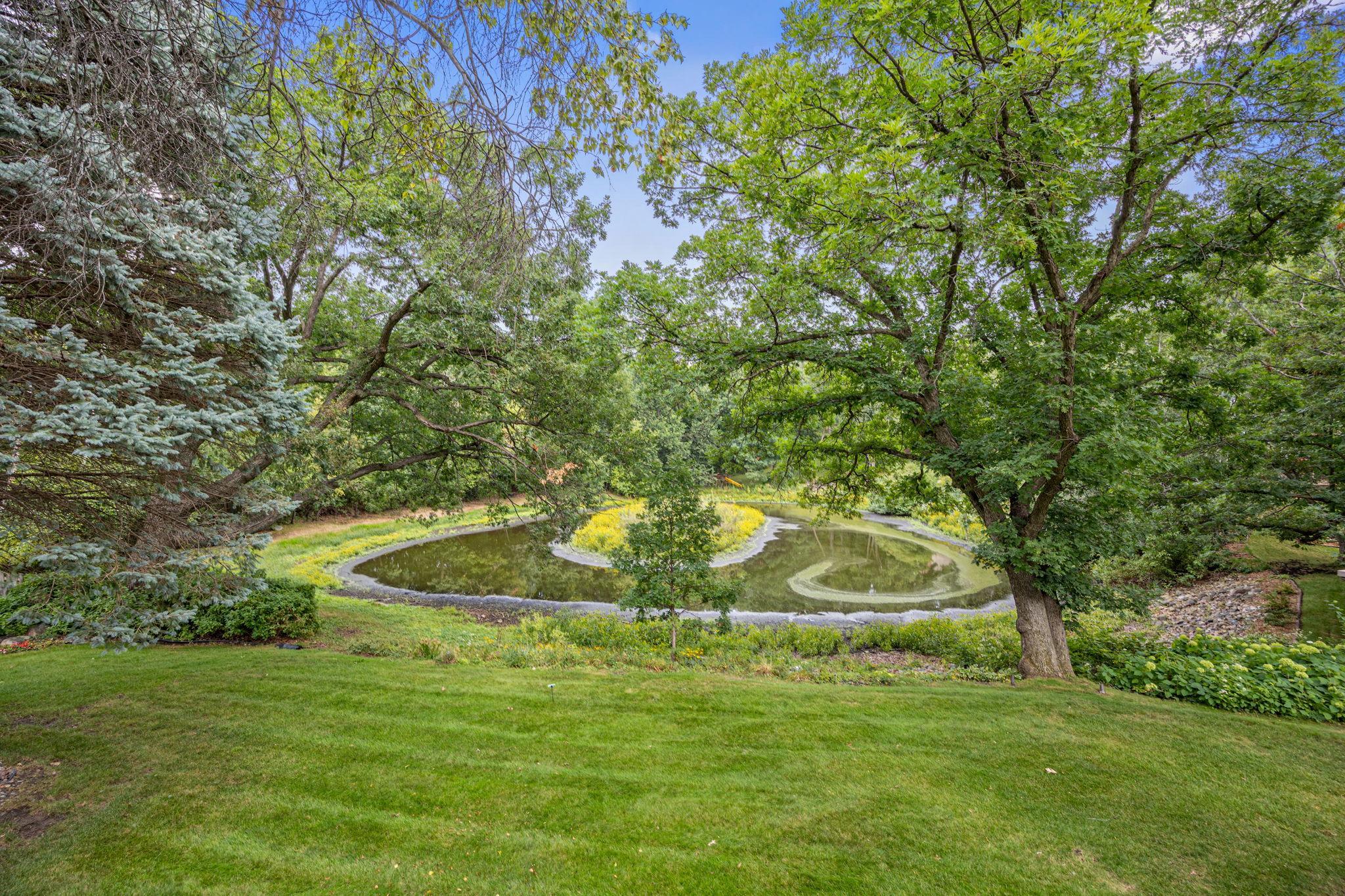 View of Residential at 2021 Royale Drive, Eagan MN 55122, Eagan (38 of 40) - Mike Wilen | Minnesota Team Real Estate