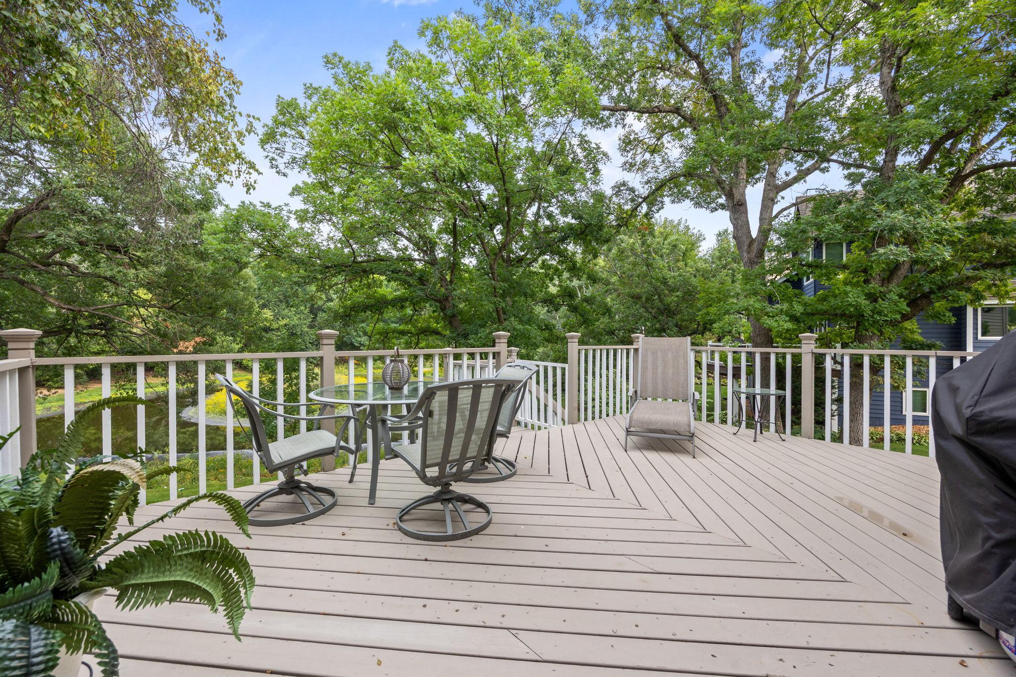 View of Residential at 2021 Royale Drive, Eagan MN 55122, Eagan (36 of 40) - Mike Wilen | Minnesota Team Real Estate