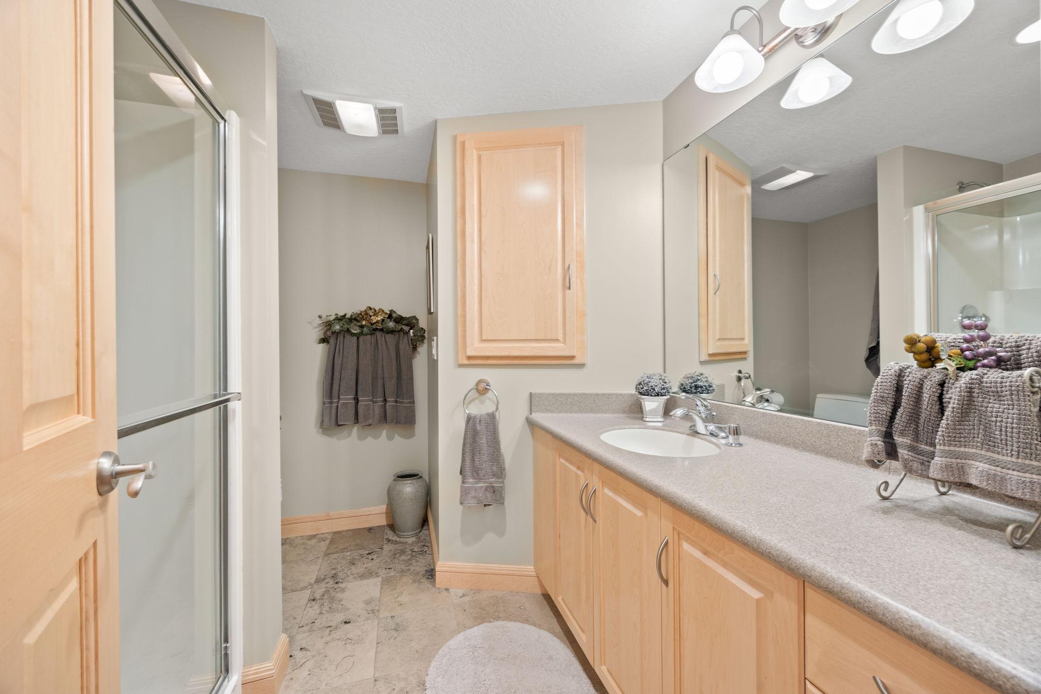 View of Residential at 2021 Royale Drive, Eagan MN 55122, Eagan (35 of 40) - Mike Wilen | Minnesota Team Real Estate