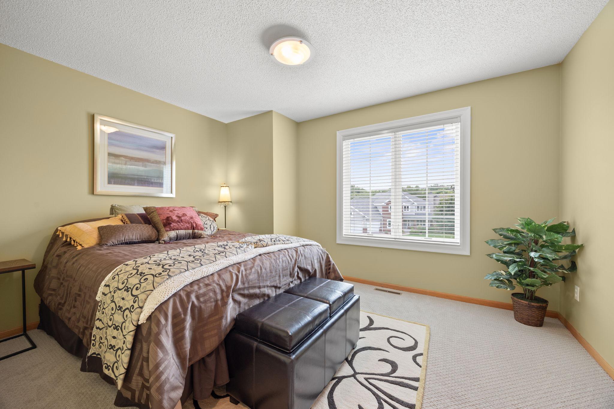 View of Residential at 2021 Royale Drive, Eagan MN 55122, Eagan (27 of 40) - Mike Wilen | Minnesota Team Real Estate
