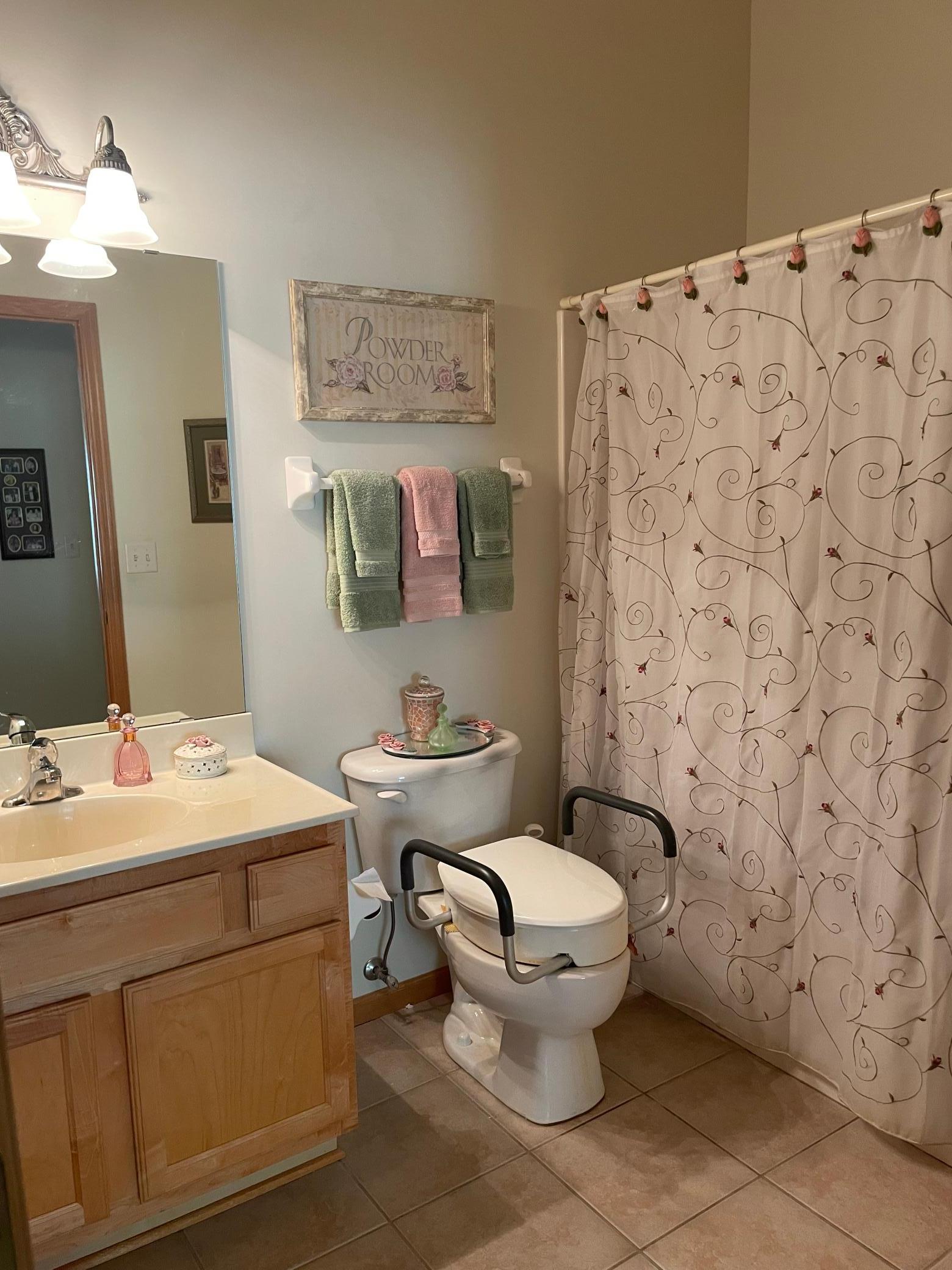 View of Residential at 2231 Penn Place #305, North Saint Paul MN 55109, North Saint Paul (35 of 55) - Mike Wilen | Minnesota Team Real Estate