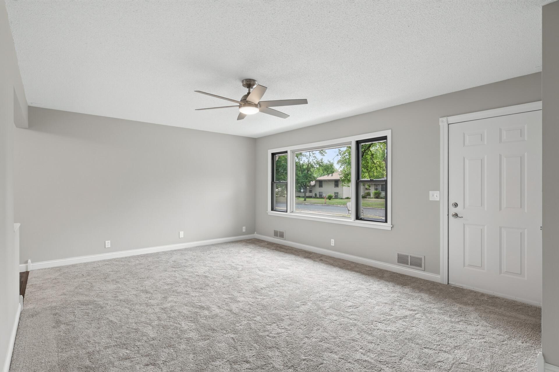 View of Residential at 3045 116th Avenue, Coon Rapids MN 55433, Coon Rapids (6 of 32) - Mike Wilen | Minnesota Team Real Estate