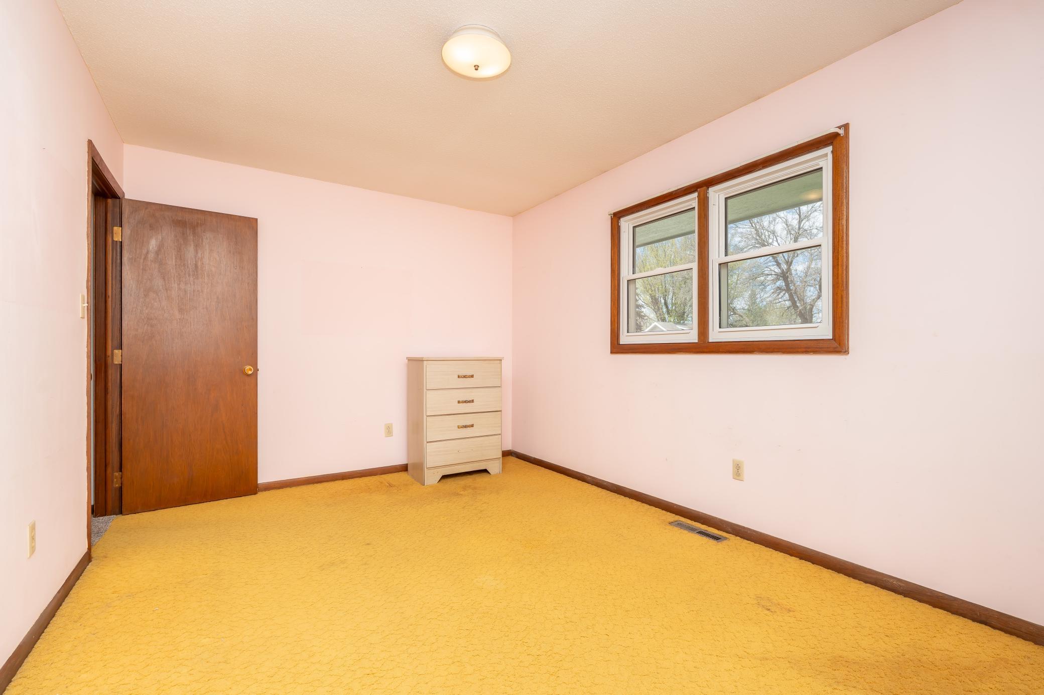 View of Residential Income at 502 Vine Avenue, Montgomery MN 56069, Montgomery (14 of 45) - Mike Wilen | Minnesota Team Real Estate