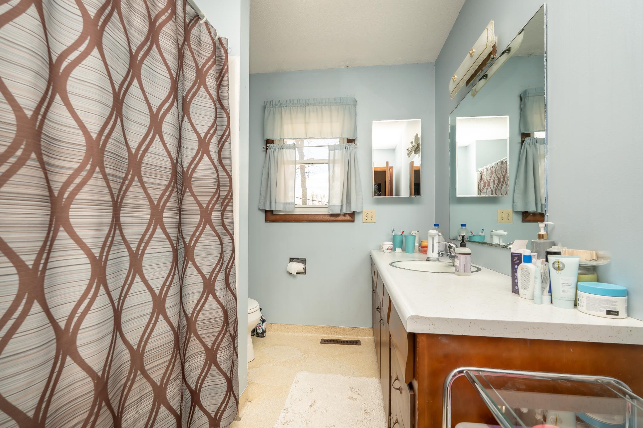 View of Residential Income at 502 Vine Avenue, Montgomery MN 56069, Montgomery (23 of 45) - Mike Wilen | Minnesota Team Real Estate