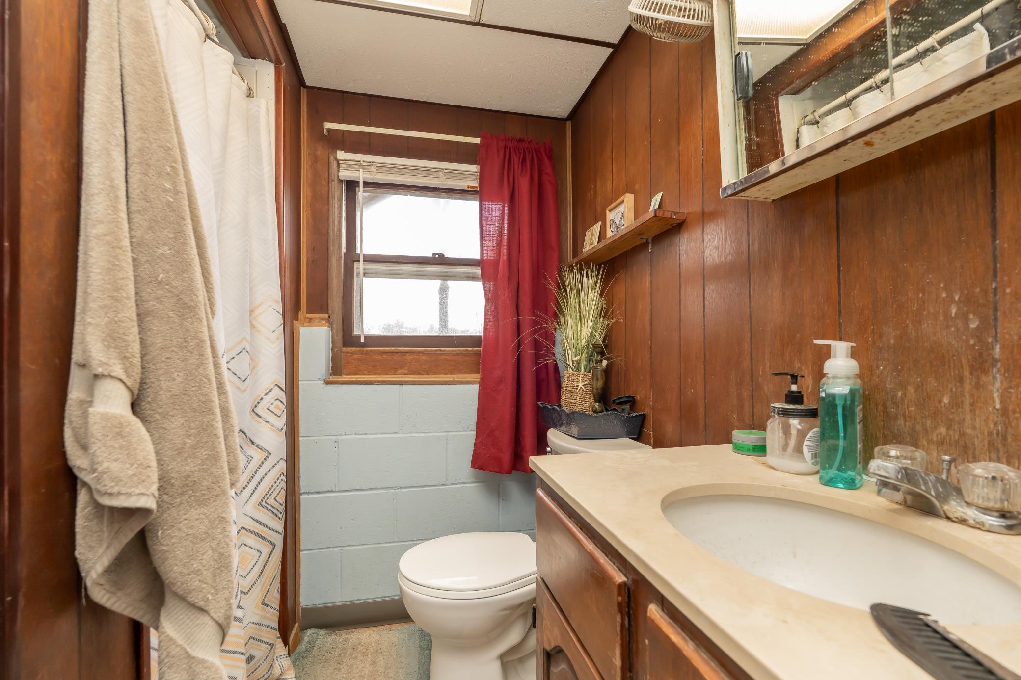 View of Residential Income at 502 Vine Avenue, Montgomery MN 56069, Montgomery (40 of 45) - Mike Wilen | Minnesota Team Real Estate