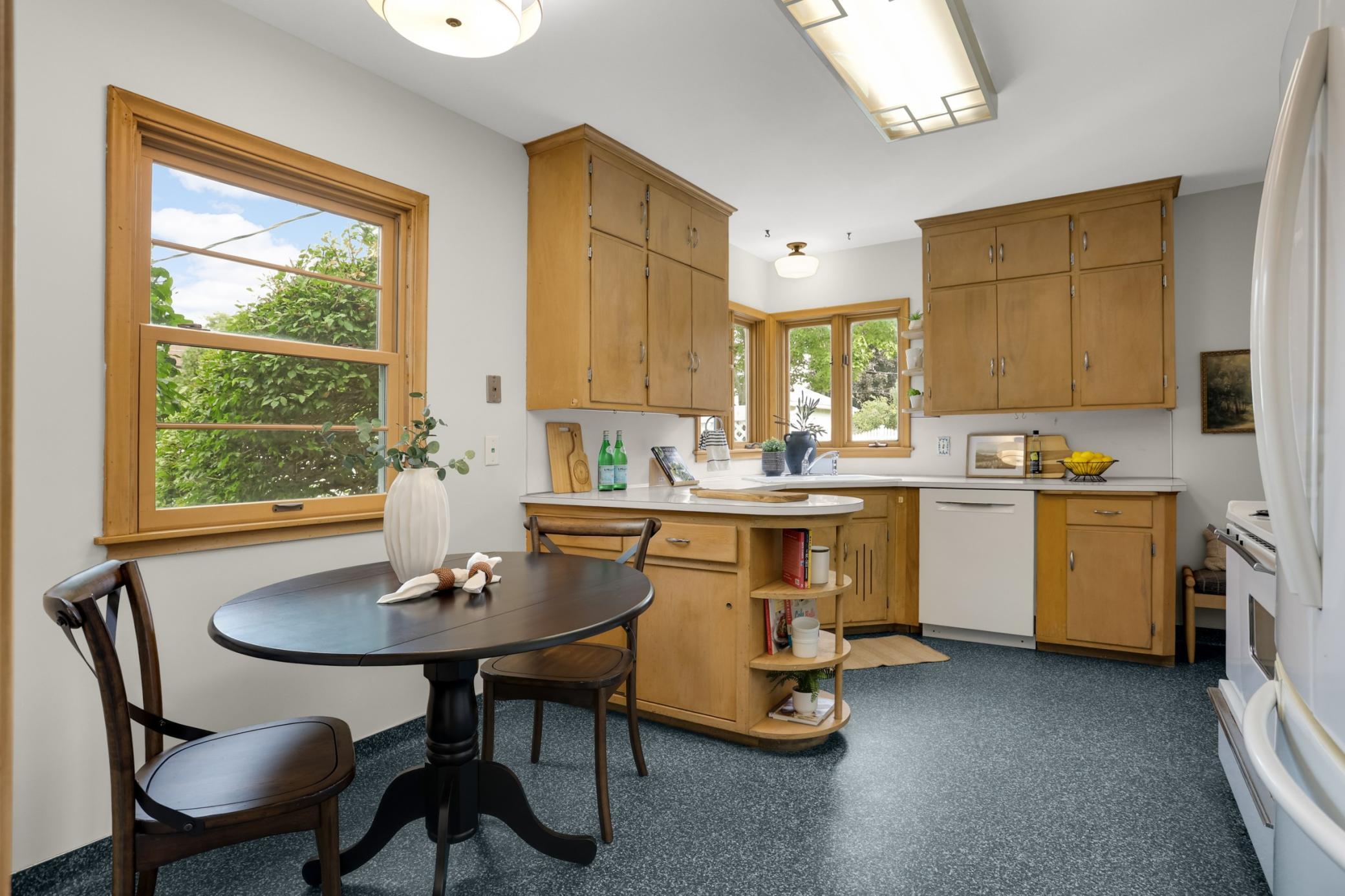 View of Residential at 1859 Saunders Avenue, Saint Paul MN 55116, Saint Paul (8 of 24) - Mike Wilen | Minnesota Team Real Estate