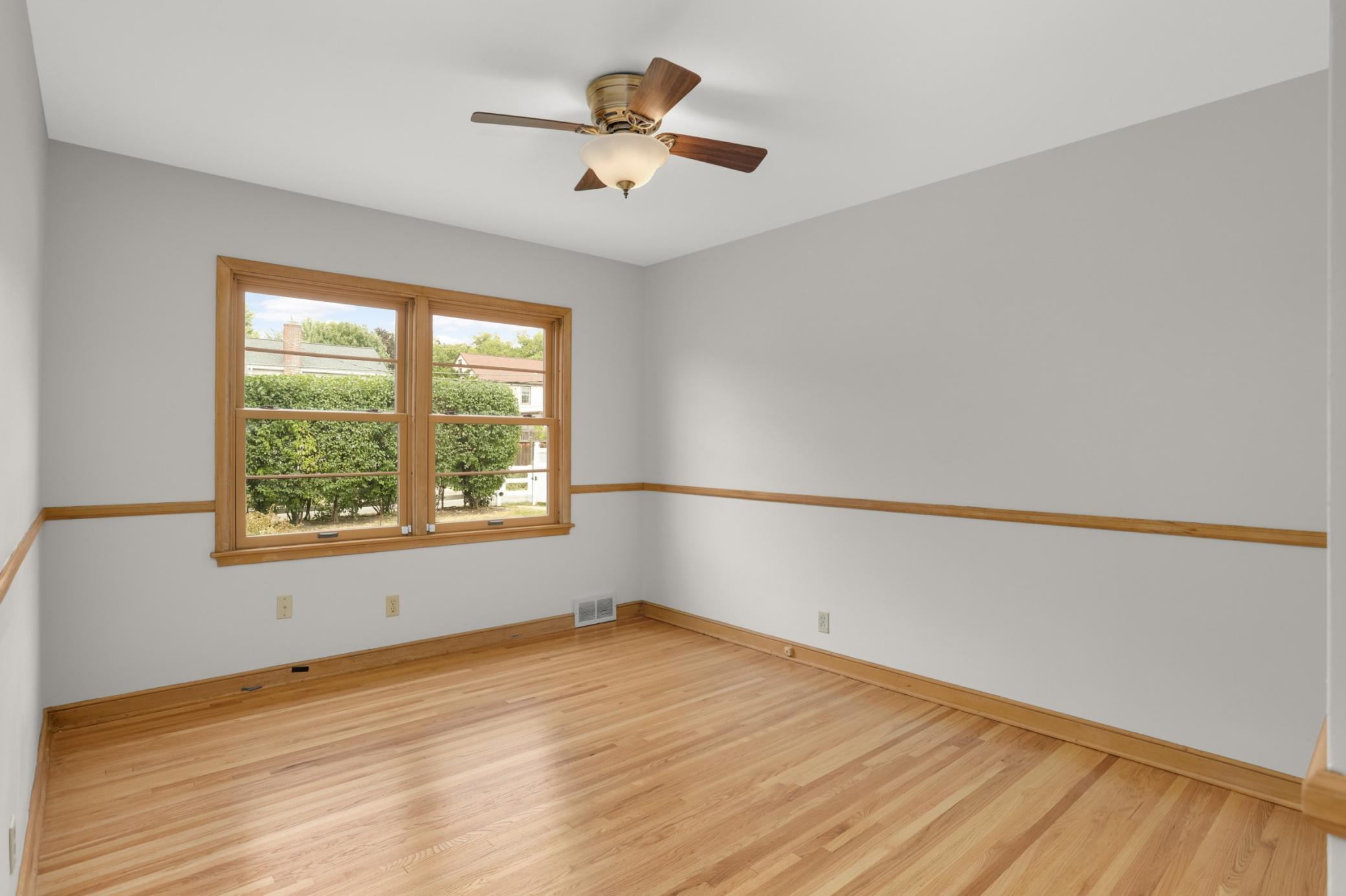 View of Residential at 1859 Saunders Avenue, Saint Paul MN 55116, Saint Paul (13 of 24) - Mike Wilen | Minnesota Team Real Estate