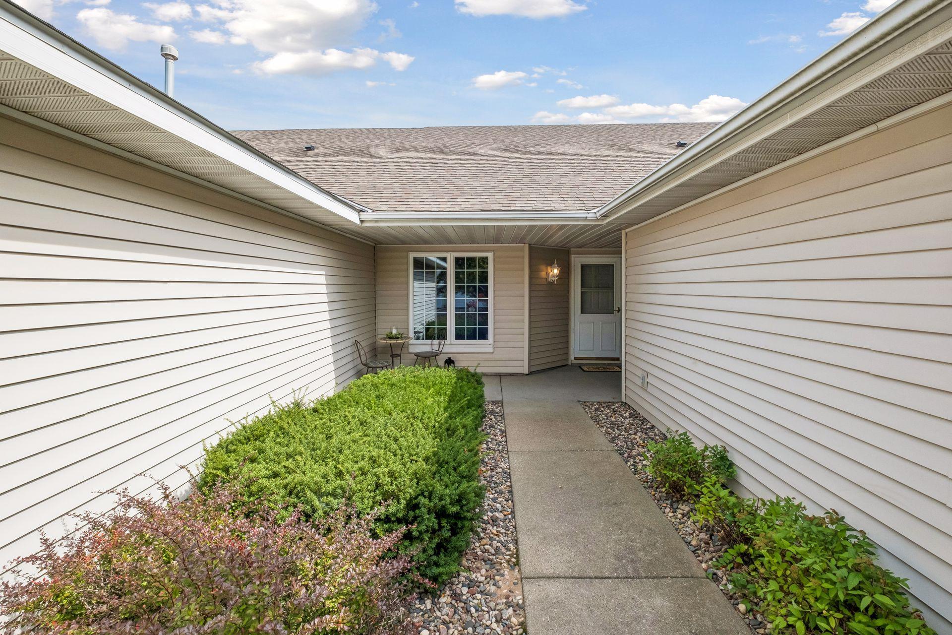 View of Residential at 7929 Barrymore Lane, Woodbury MN 55125, Woodbury (5 of 37) - Mike Wilen | Minnesota Team Real Estate