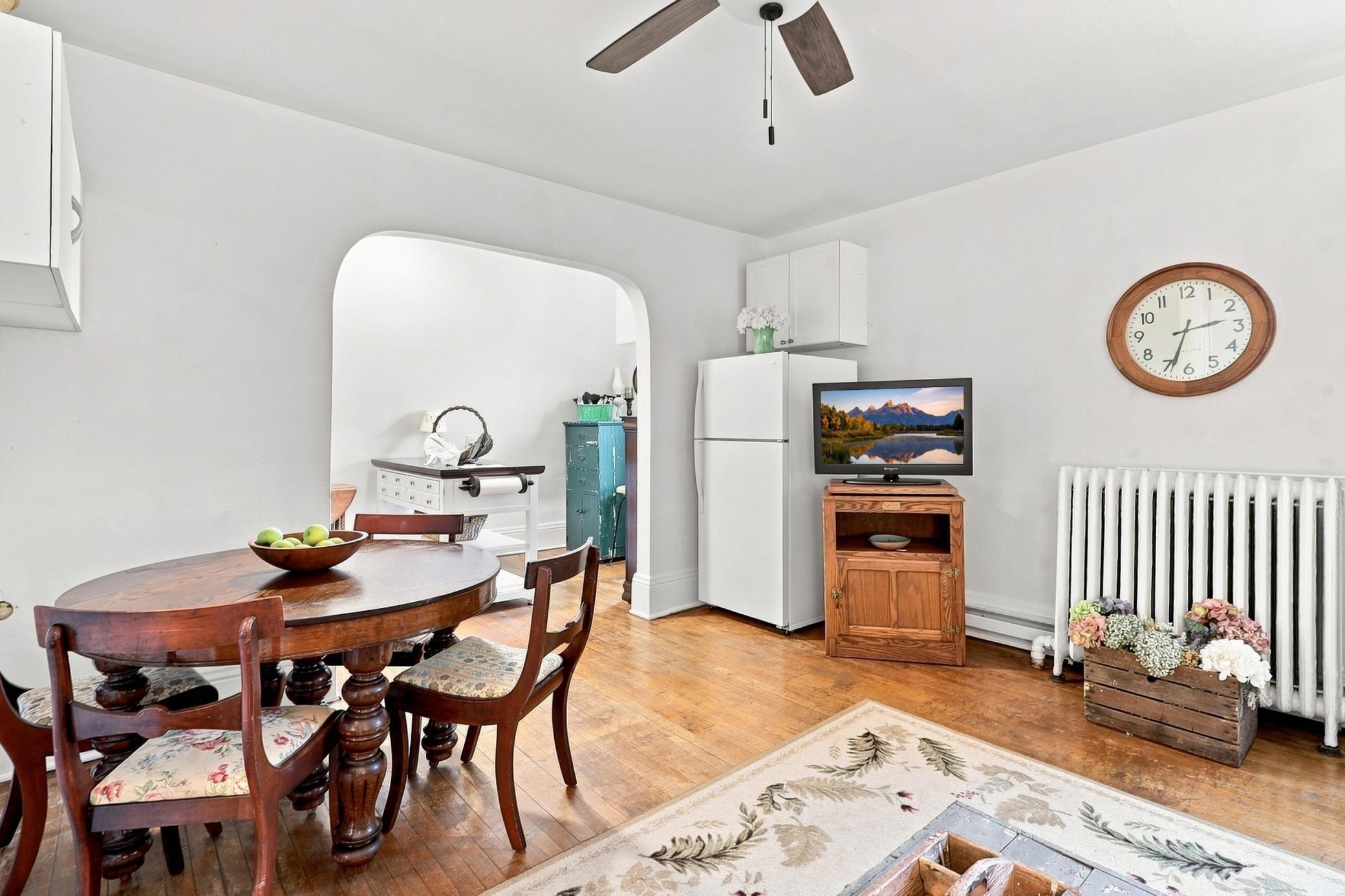 View of Residential Income at 2800 Cedar Avenue, Minneapolis MN 55407, Minneapolis (22 of 37) - Mike Wilen | Minnesota Team Real Estate
