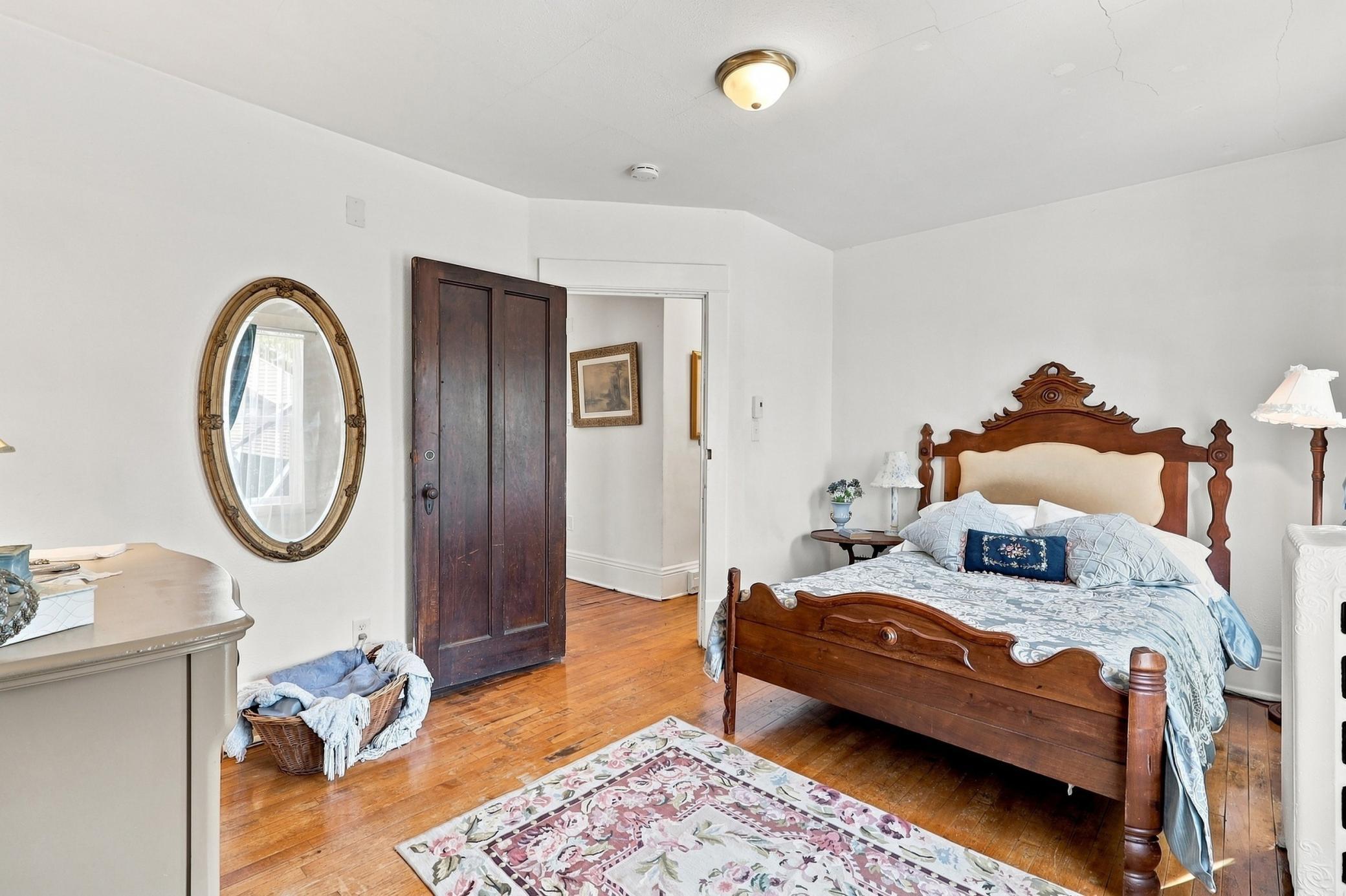 View of Residential Income at 2800 Cedar Avenue, Minneapolis MN 55407, Minneapolis (16 of 37) - Mike Wilen | Minnesota Team Real Estate