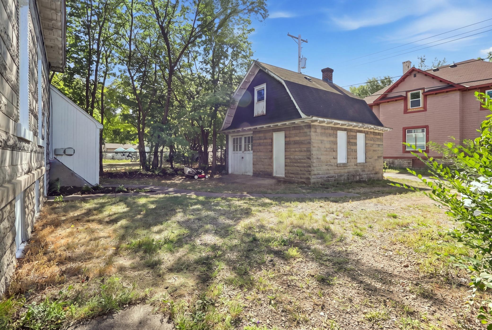 View of Residential Income at 2800 Cedar Avenue, Minneapolis MN 55407, Minneapolis (37 of 37) - Mike Wilen | Minnesota Team Real Estate
