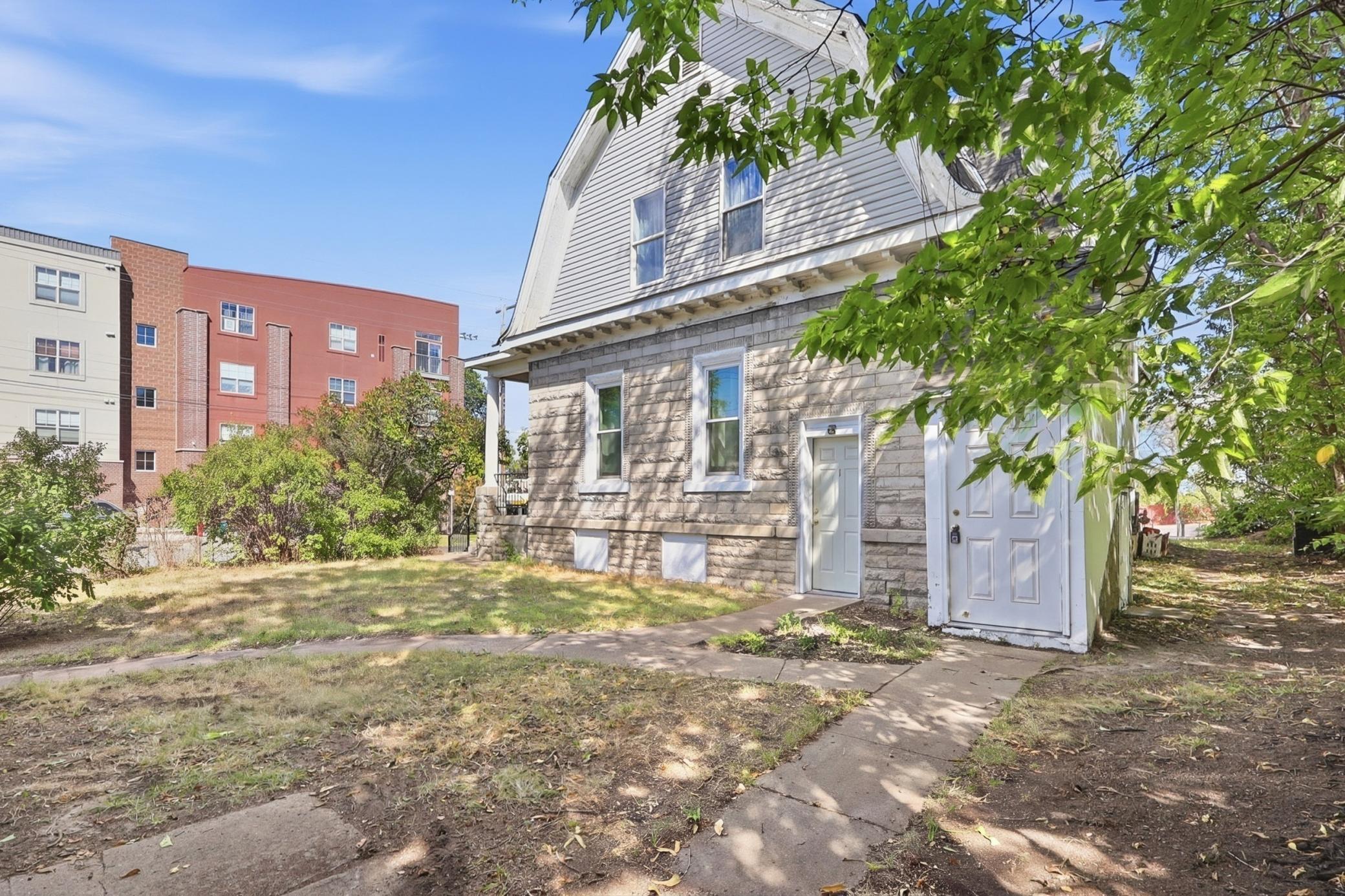 View of Residential Income at 2800 Cedar Avenue, Minneapolis MN 55407, Minneapolis (33 of 37) - Mike Wilen | Minnesota Team Real Estate