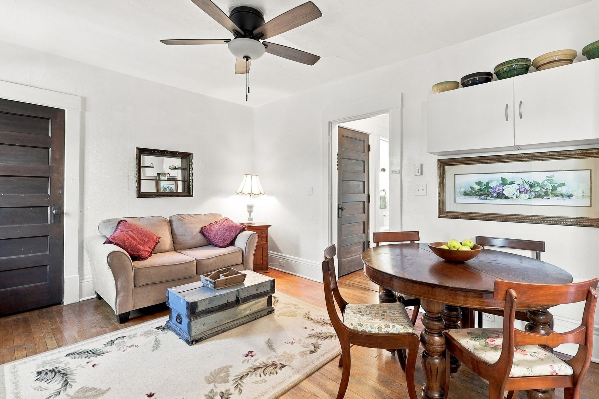 View of Residential Income at 2800 Cedar Avenue, Minneapolis MN 55407, Minneapolis (24 of 37) - Mike Wilen | Minnesota Team Real Estate