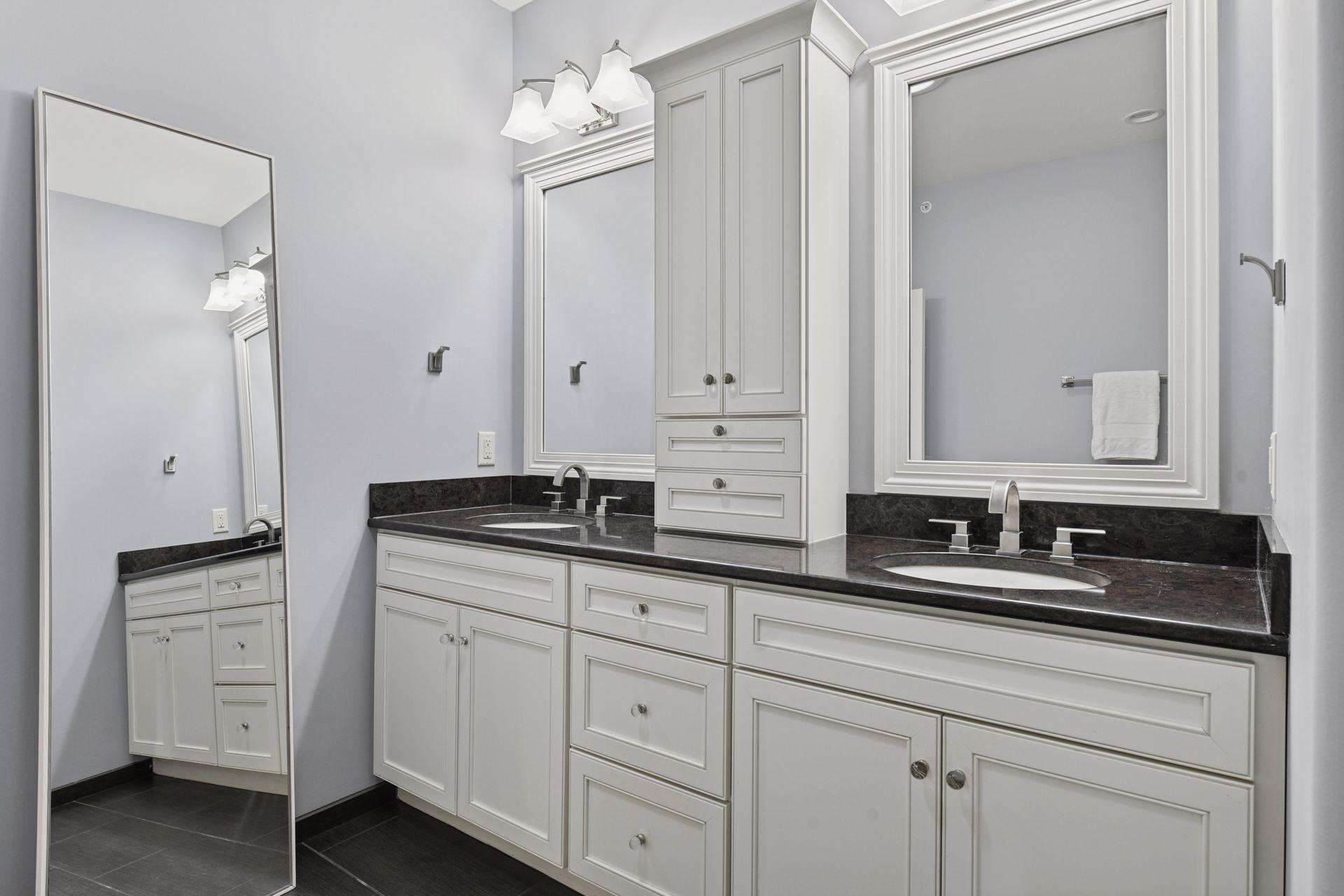 View of Residential at 17435 Sanctuary Drive, Minnetonka MN 55391, Minnetonka (30 of 49) - Mike Wilen | Minnesota Team Real Estate