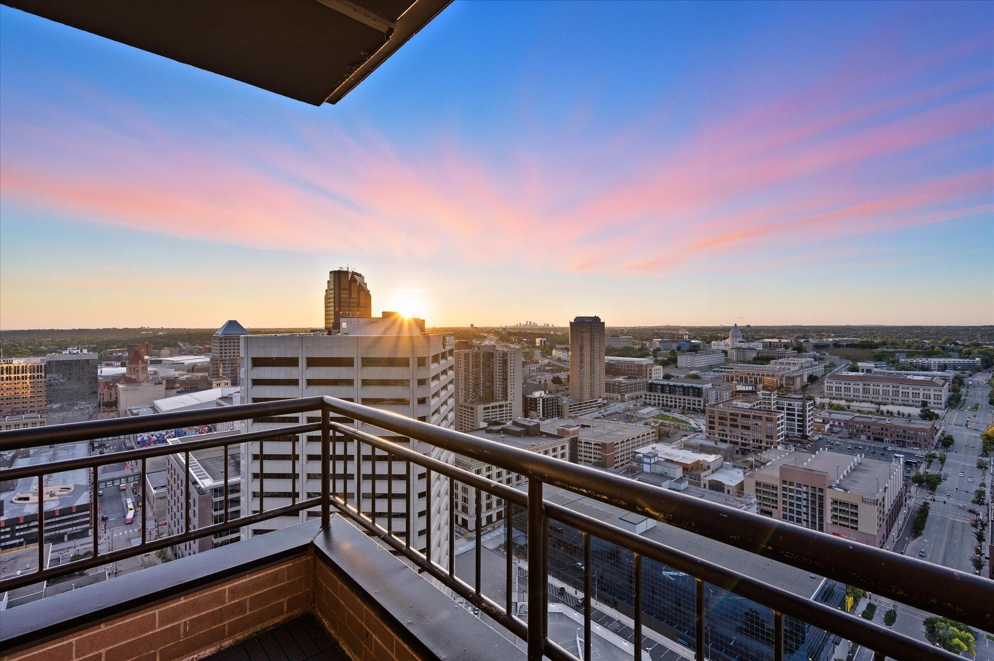 View of (CC) High Rise (4+ Levels) at 168 6th Street, Saint Paul - Mike Wilen | Minnesota Team Real Estate