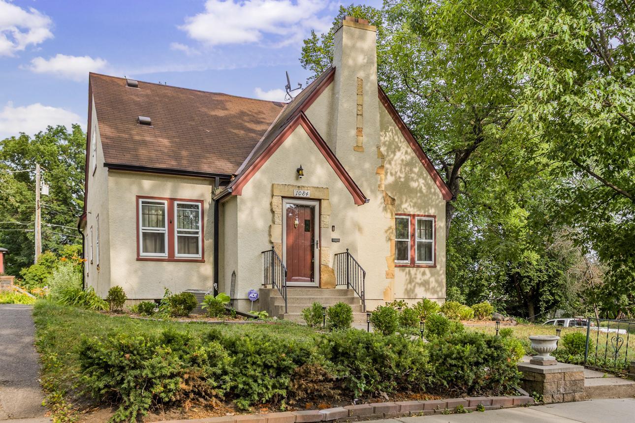 View of Single Family at 1084 Bradley Street, Saint Paul - Mike Wilen | Minnesota Team Real Estate