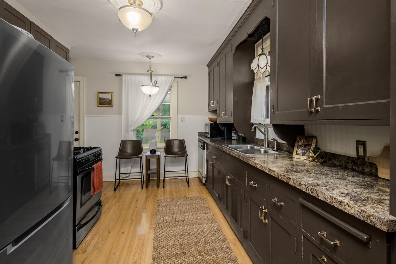 View of Residential at 1084 Bradley Street, Saint Paul MN 55130, Saint Paul (9 of 31) - Mike Wilen | Minnesota Team Real Estate