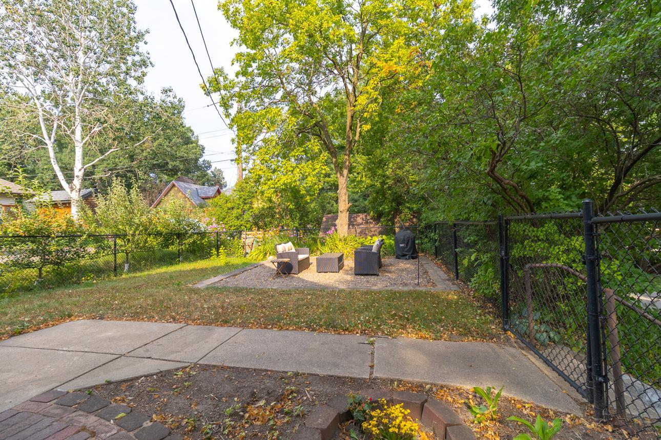 View of Residential at 1084 Bradley Street, Saint Paul MN 55130, Saint Paul (25 of 31) - Mike Wilen | Minnesota Team Real Estate