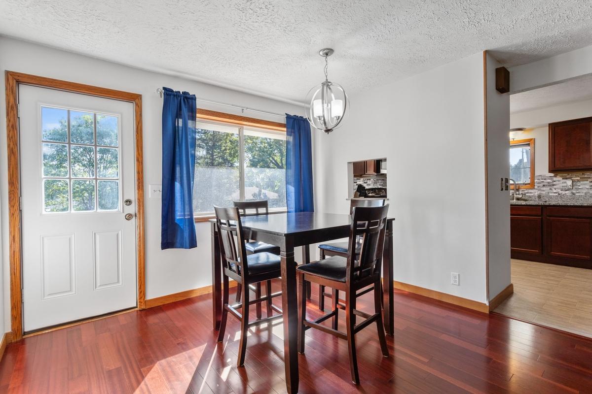View of Residential at 315 17th Avenue, South Saint Paul MN 55075, South Saint Paul (8 of 27) - Mike Wilen | Minnesota Team Real Estate
