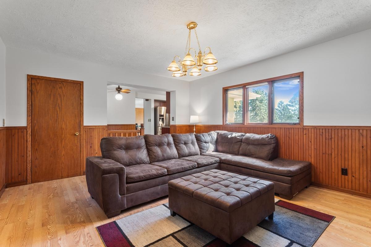 View of Residential at 315 17th Avenue, South Saint Paul MN 55075, South Saint Paul (20 of 27) - Mike Wilen | Minnesota Team Real Estate
