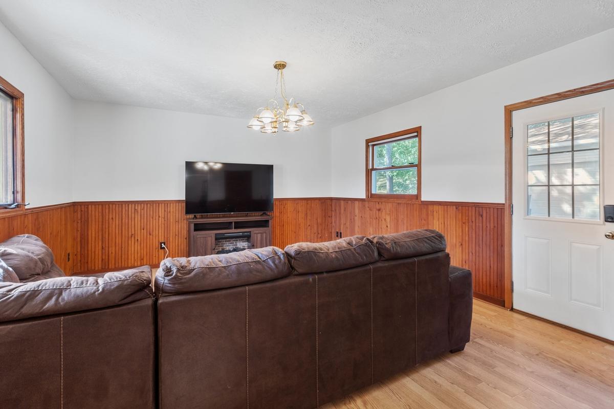 View of Residential at 315 17th Avenue, South Saint Paul MN 55075, South Saint Paul (18 of 27) - Mike Wilen | Minnesota Team Real Estate