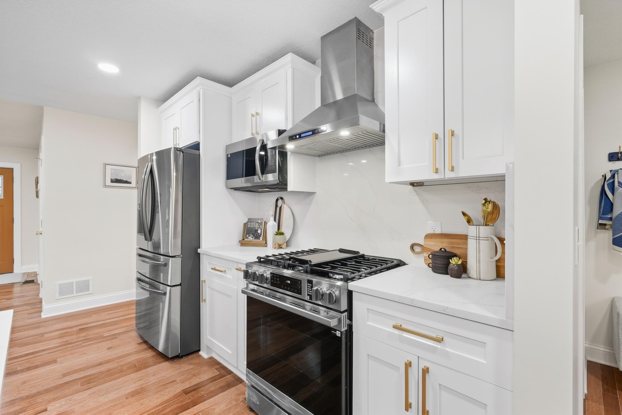 View of Residential at 5709 Sheridan Avenue, Minneapolis MN 55410, Minneapolis (6 of 57) - Mike Wilen | Minnesota Team Real Estate