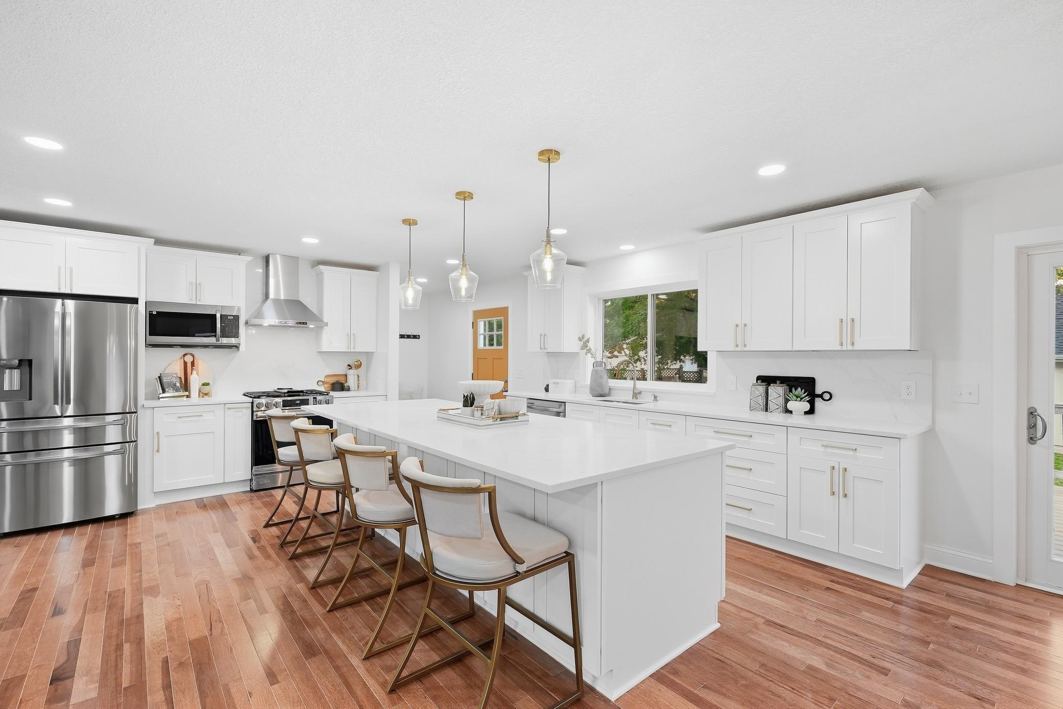 View of Residential at 5709 Sheridan Avenue, Minneapolis MN 55410, Minneapolis (7 of 57) - Mike Wilen | Minnesota Team Real Estate
