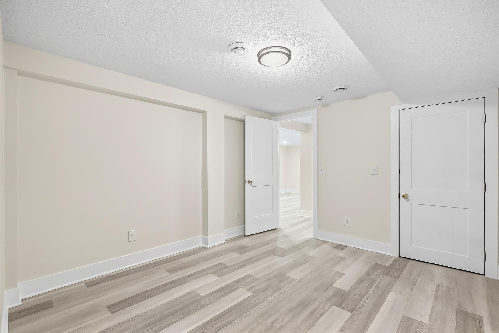 View of Residential at 5709 Sheridan Avenue, Minneapolis MN 55410, Minneapolis (38 of 57) - Mike Wilen | Minnesota Team Real Estate