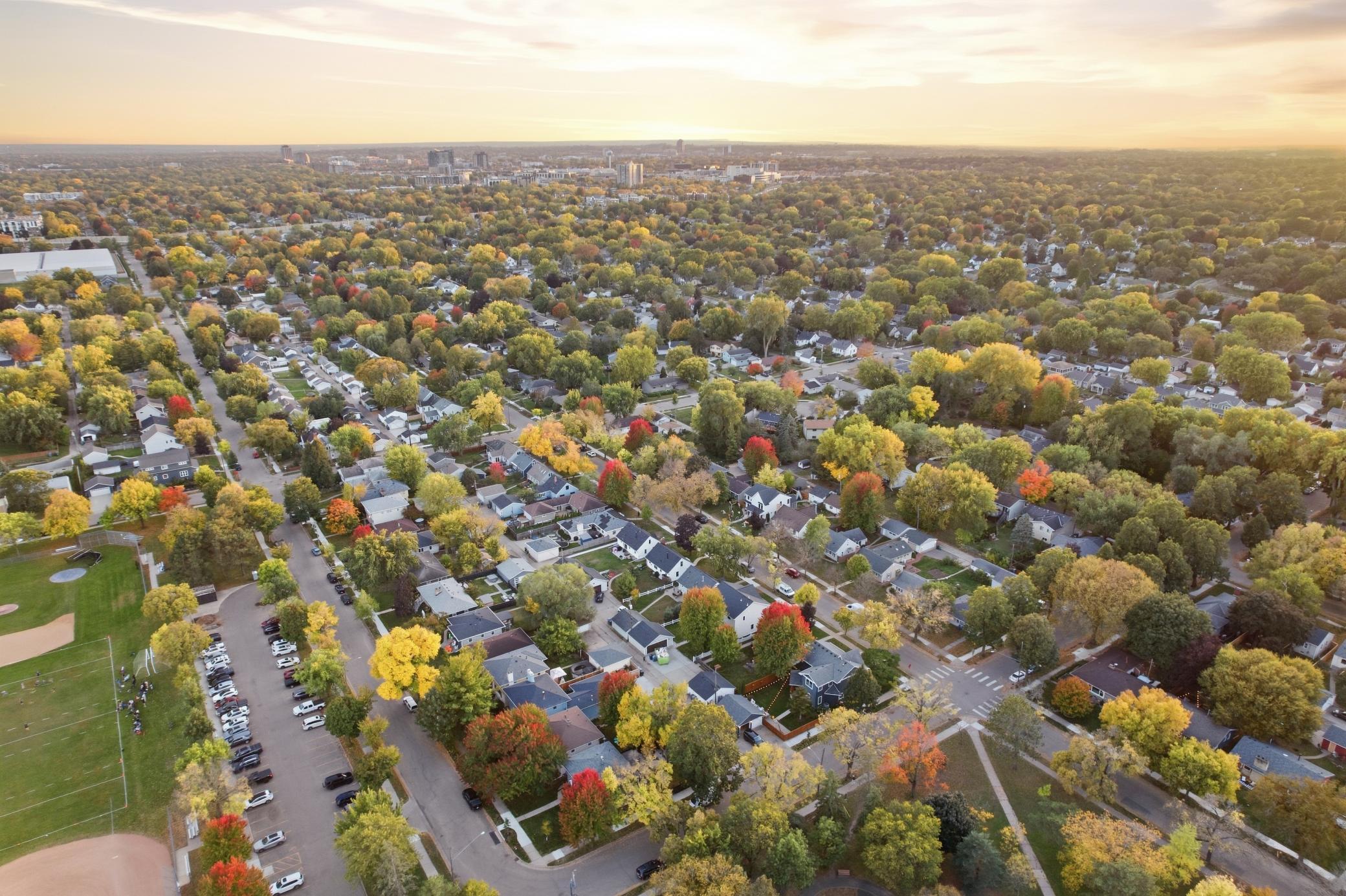 View of Residential at 5709 Sheridan Avenue, Minneapolis MN 55410, Minneapolis (46 of 57) - Mike Wilen | Minnesota Team Real Estate