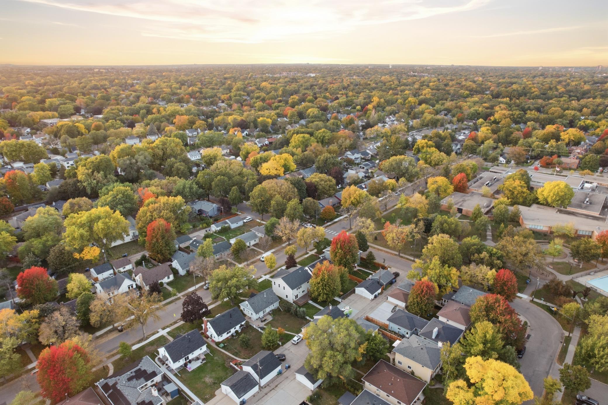 View of Residential at 5709 Sheridan Avenue, Minneapolis MN 55410, Minneapolis (47 of 57) - Mike Wilen | Minnesota Team Real Estate