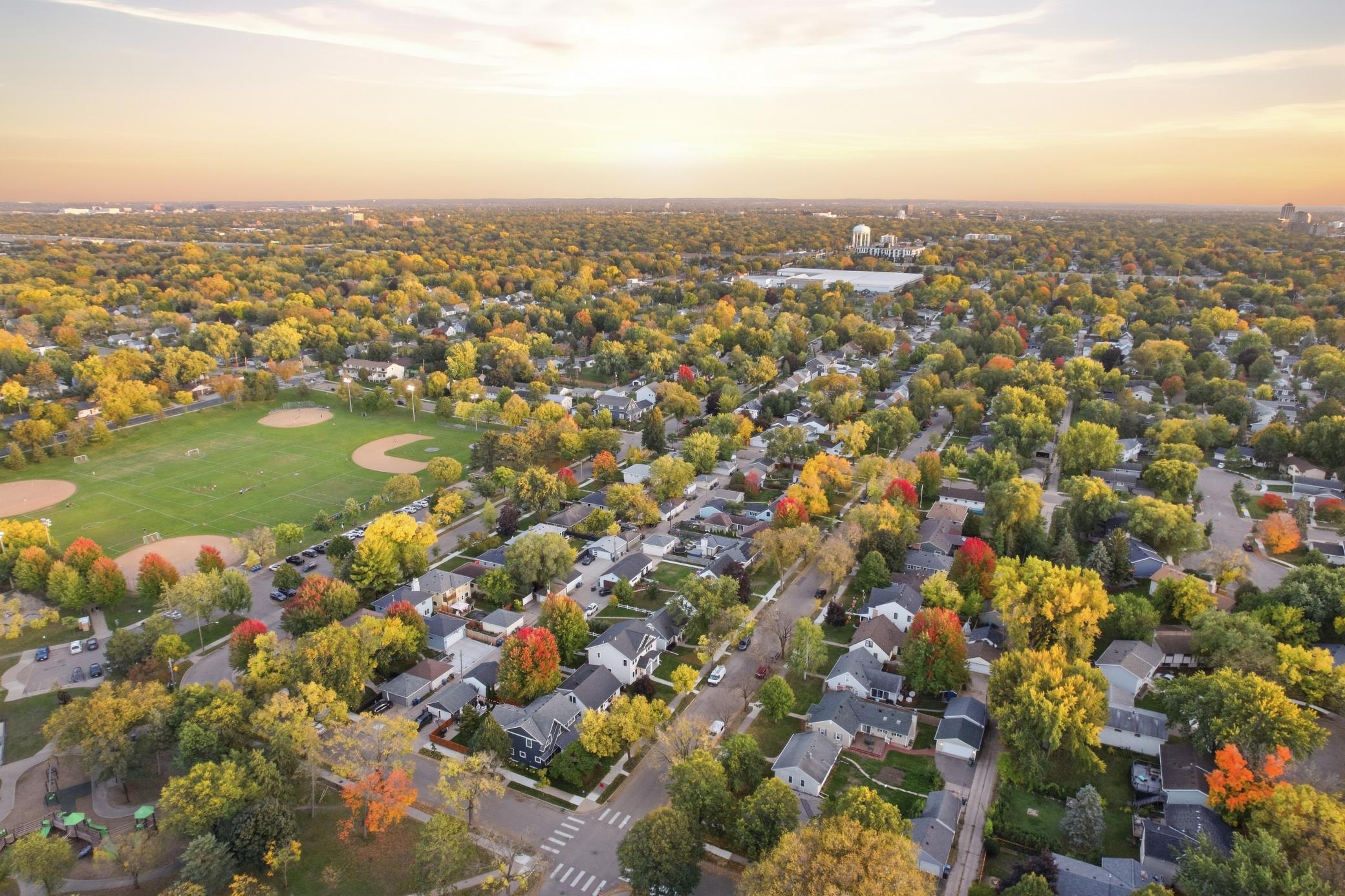 View of Residential at 5709 Sheridan Avenue, Minneapolis MN 55410, Minneapolis (53 of 57) - Mike Wilen | Minnesota Team Real Estate