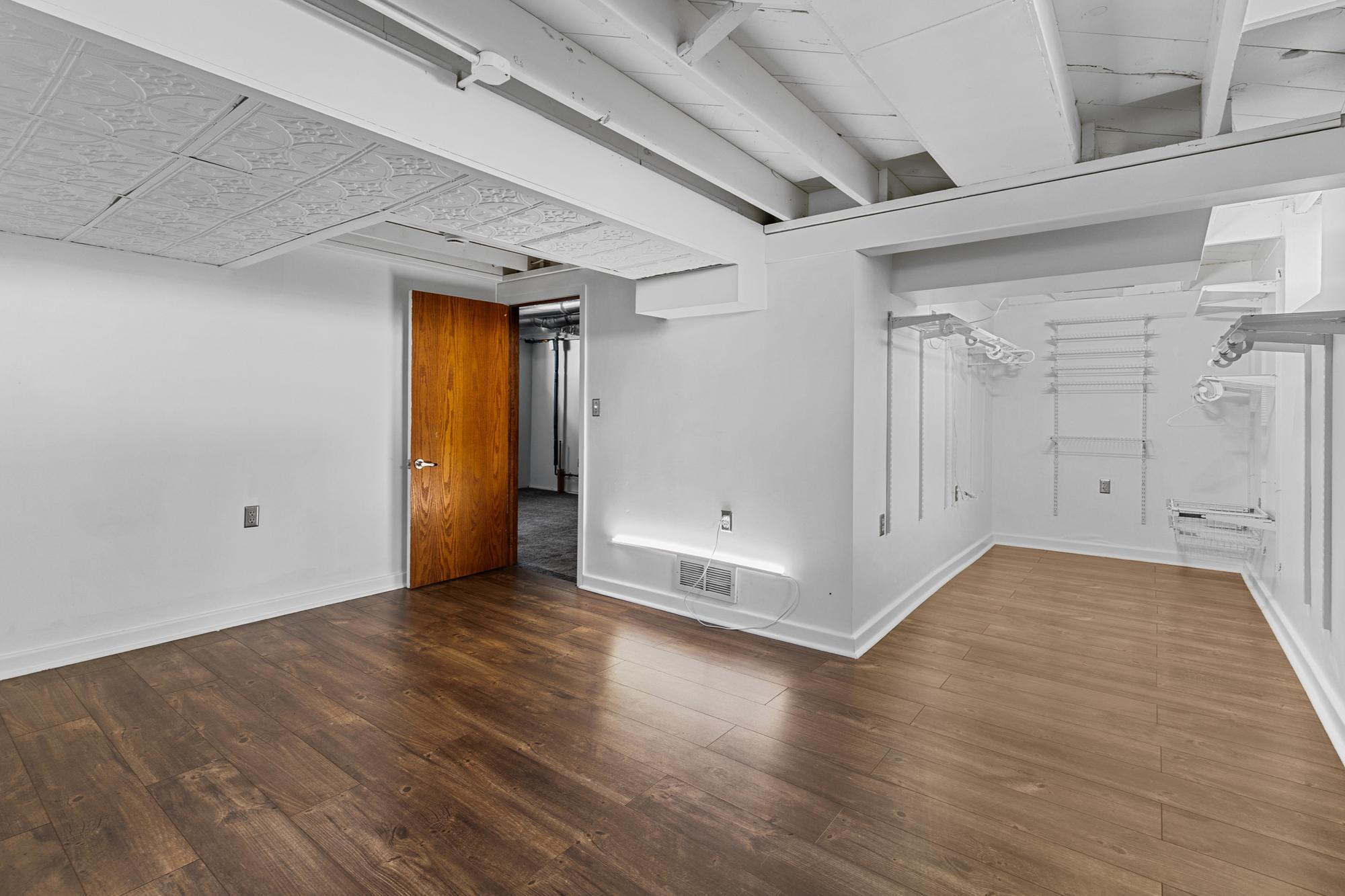 View of Residential at 1119 Van Buren Avenue, Saint Paul MN 55104, Saint Paul (18 of 32) - Mike Wilen | Minnesota Team Real Estate
