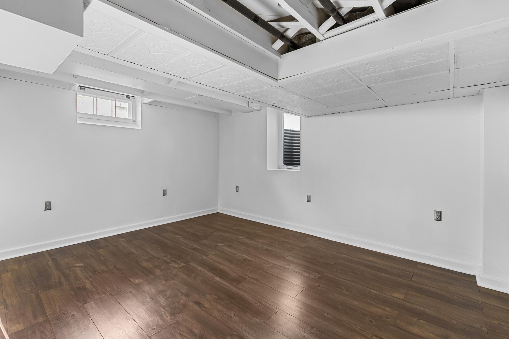 View of Residential at 1119 Van Buren Avenue, Saint Paul MN 55104, Saint Paul (17 of 32) - Mike Wilen | Minnesota Team Real Estate
