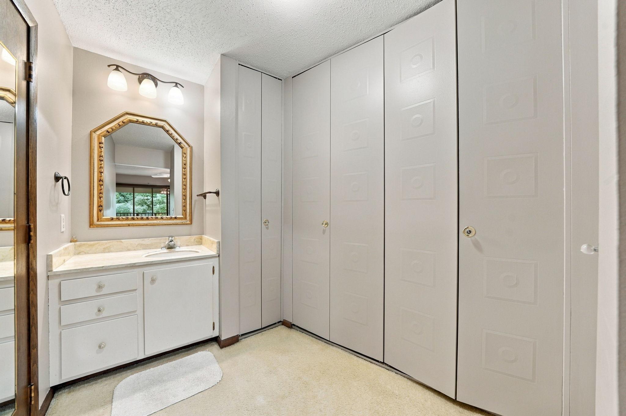 View of Residential at 2200 Nevada Avenue #312, Saint Louis Park MN 55426, Saint Louis Park (21 of 31) - Mike Wilen | Minnesota Team Real Estate