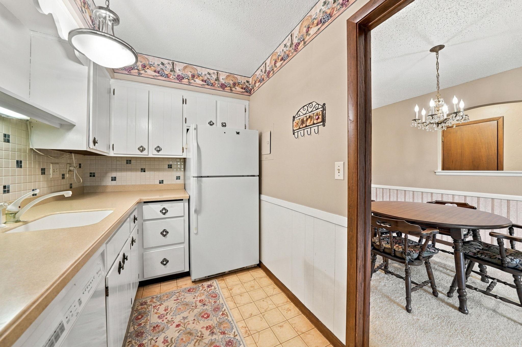 View of Residential at 2200 Nevada Avenue #312, Saint Louis Park MN 55426, Saint Louis Park (10 of 31) - Mike Wilen | Minnesota Team Real Estate